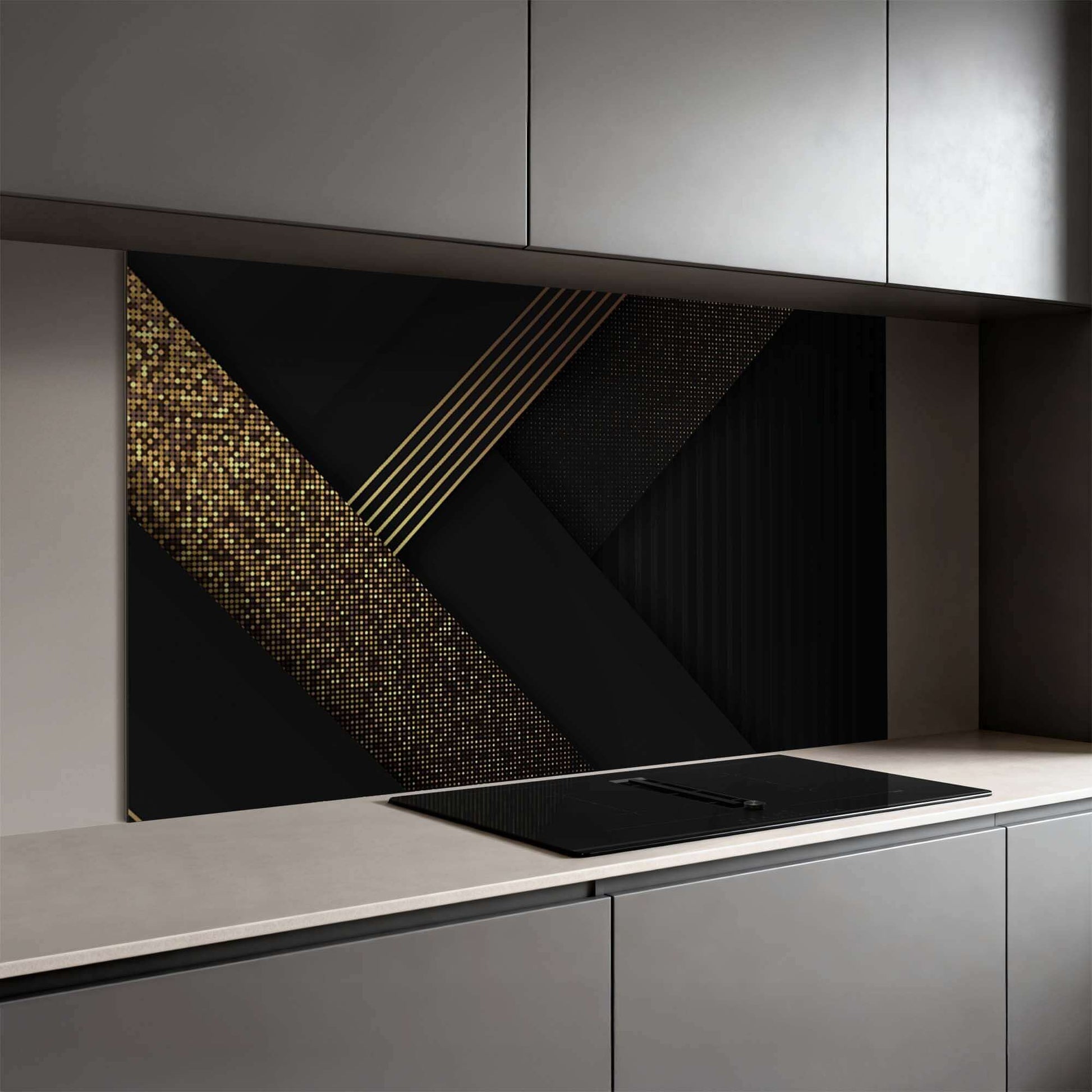 Golden Geometry Splashback in einer modernen Küche mit einer geometrischen Spritzwand in Schwarz und Gold für ein stilvolles Küchendesign und einen luxuriösen Look.