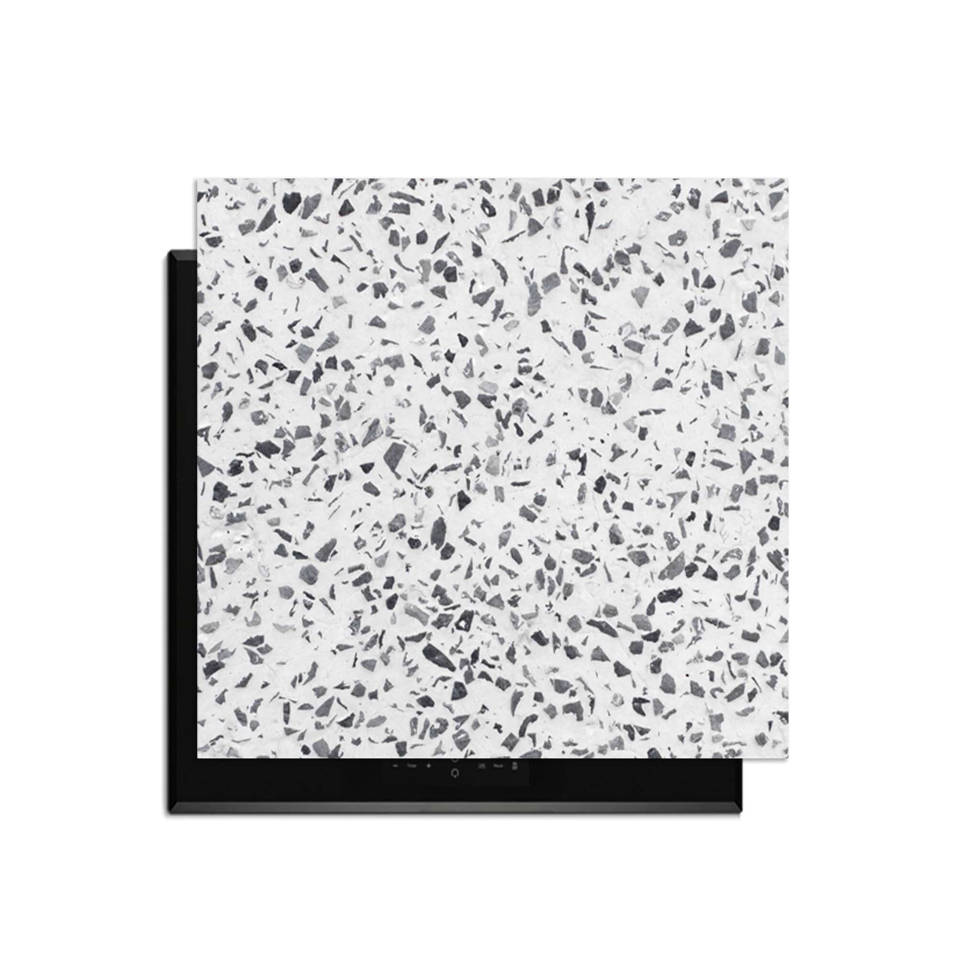 Carrara Mist - Herdabdeckplatte mit elegantem Design, inspiriert von italienischem Marmor.