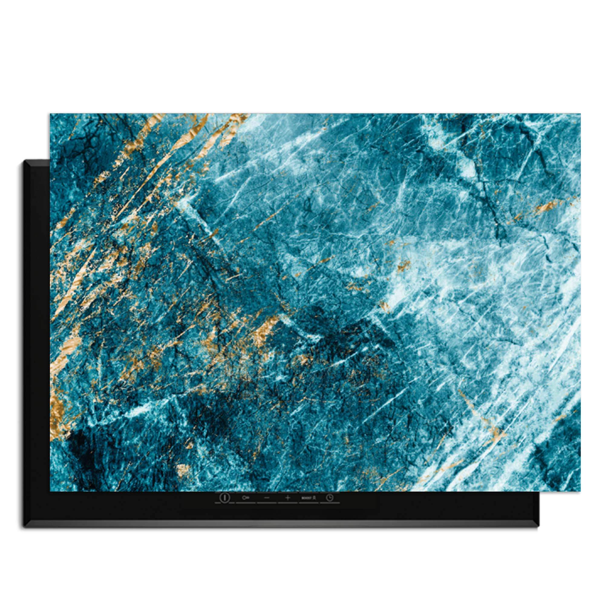 Deep Ocean Marble - Herdabdeckplatte mit luxuriösem Marmormuster in Blau und Gold.