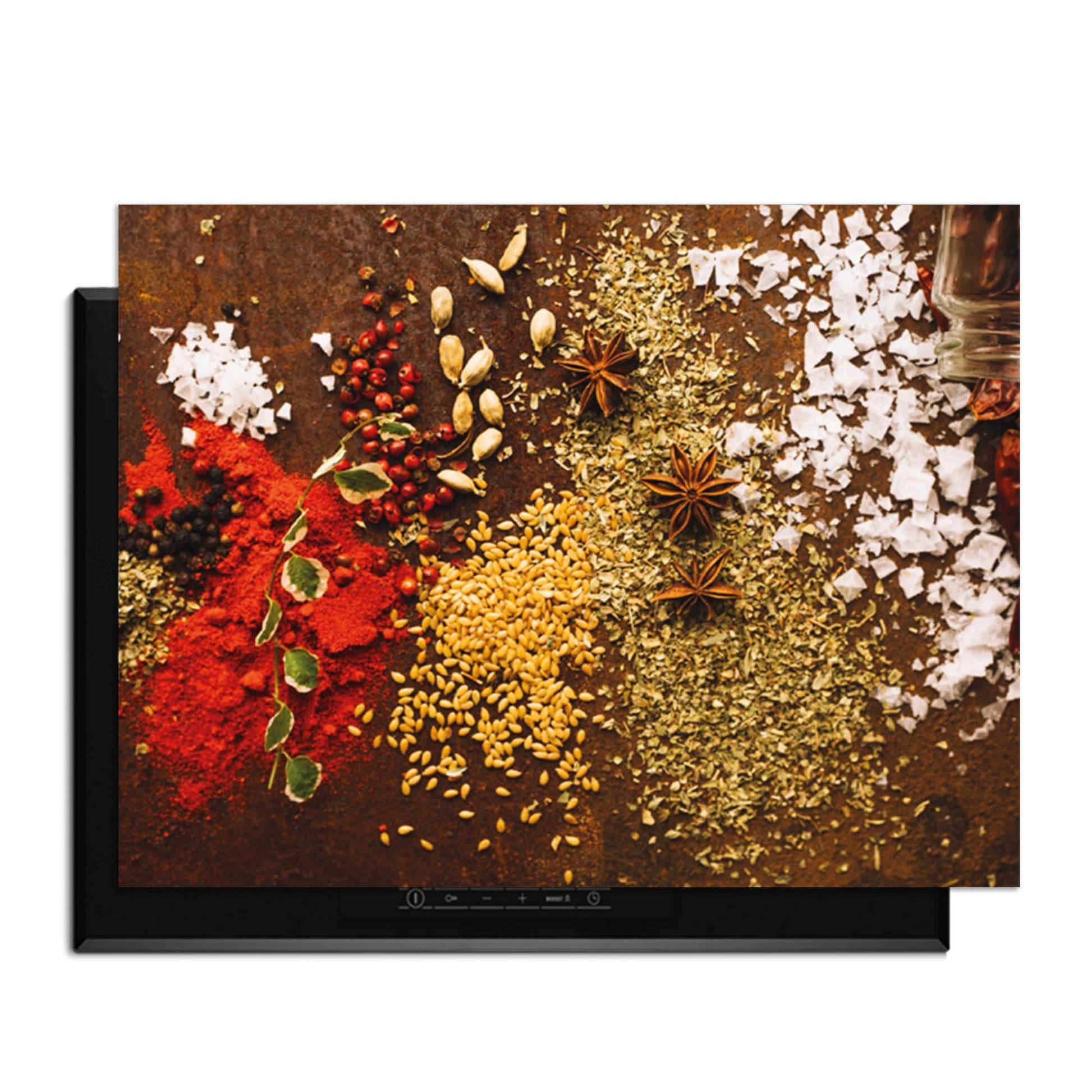 Spice Symphony - Herdabdeckplatte mit bunten Gewürzen auf einer Küchenoberfläche.