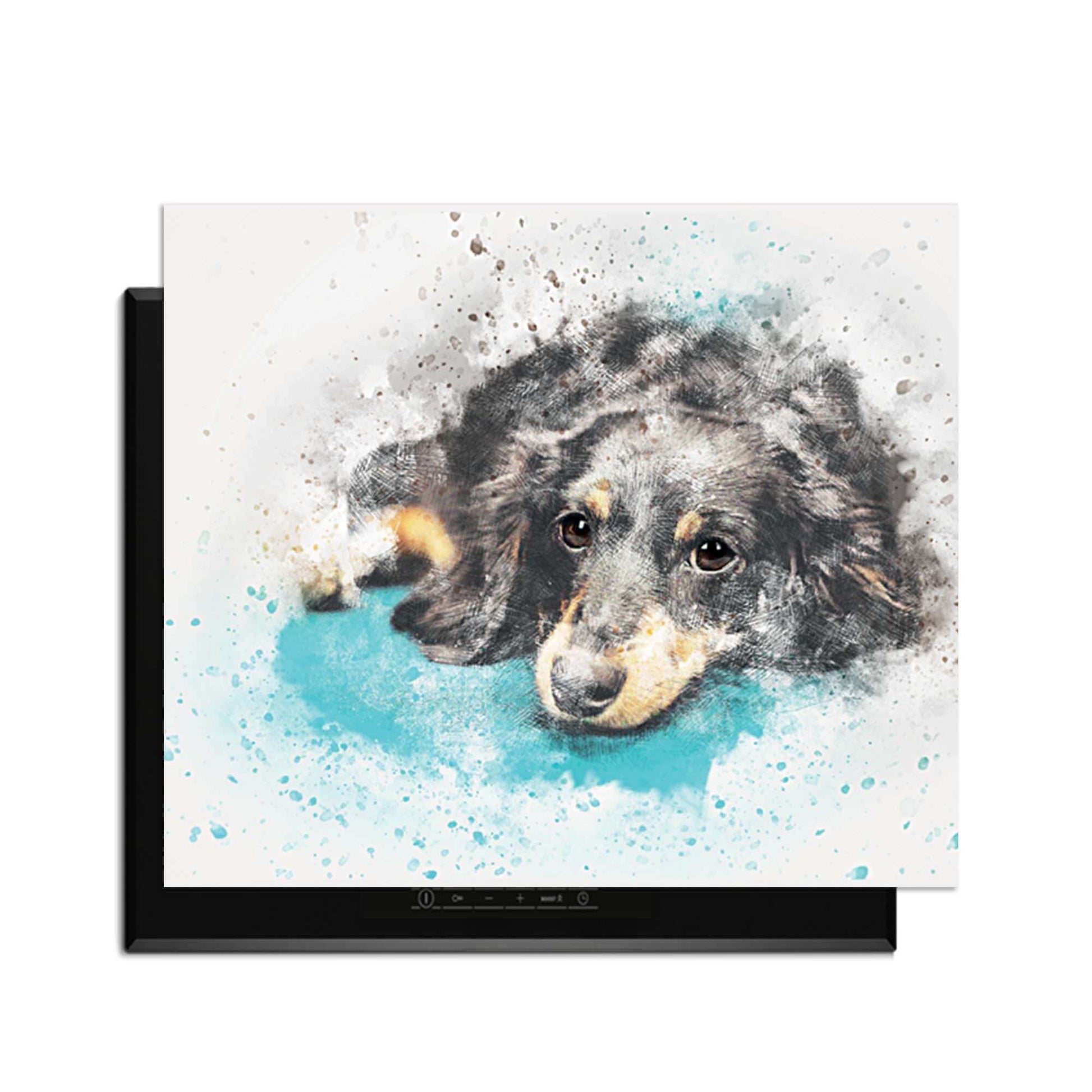Dreamy Dachshund - Herdabdeckplatte mit Aquarellmotiv eines süßen Dackels auf dem Induktionskochfeld.
