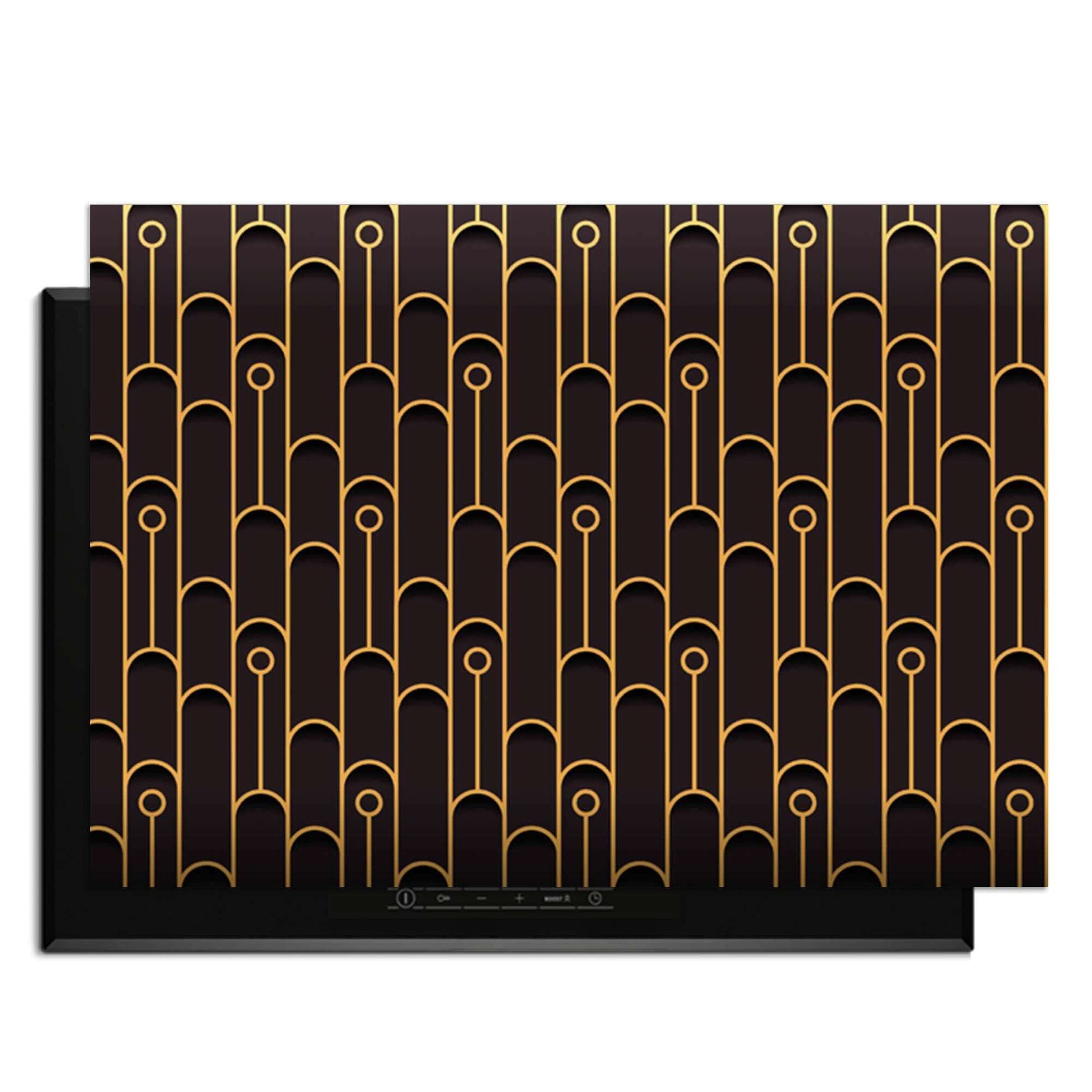 Golden Arc - Herdabdeckplatte mit elegantem geometrischen Muster und goldenen Akzenten auf schwarzem Hintergrund.