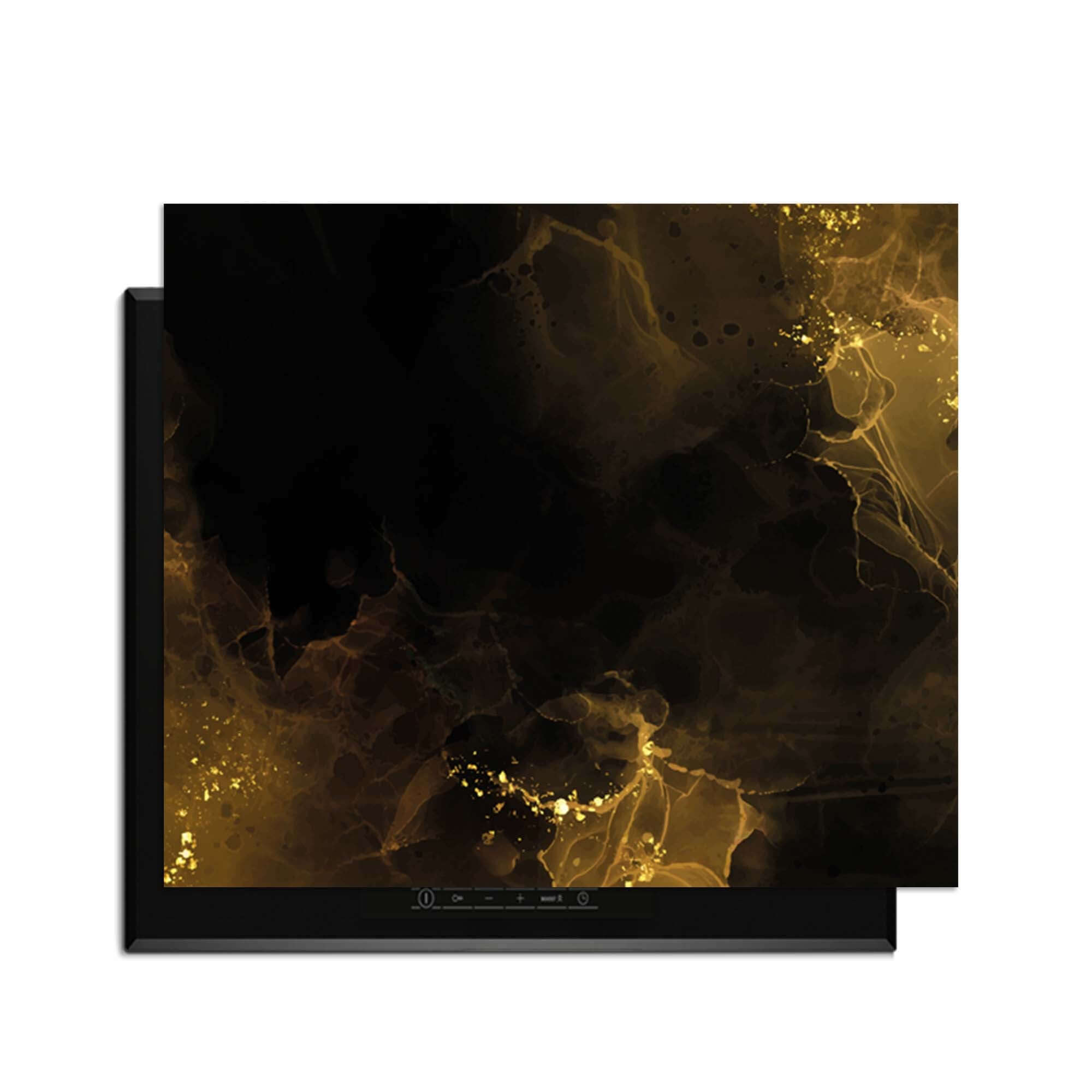Golden Smoke - Herdabdeckplatte mit luxuriöser tiefschwarzer und goldener Optik.