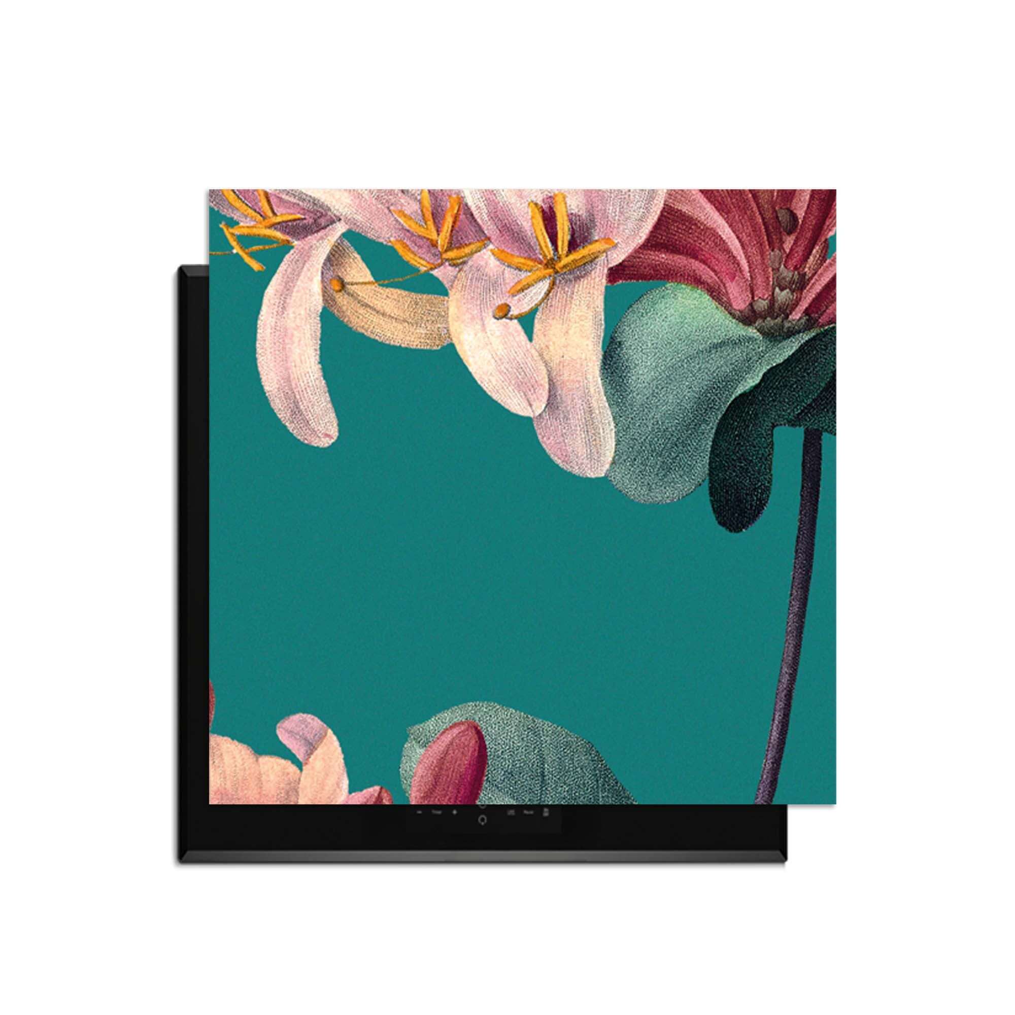 Botanical Elegance - Herdabdeckplatte mit floralem Vintage-Design auf einem modernen Induktionskochfeld.