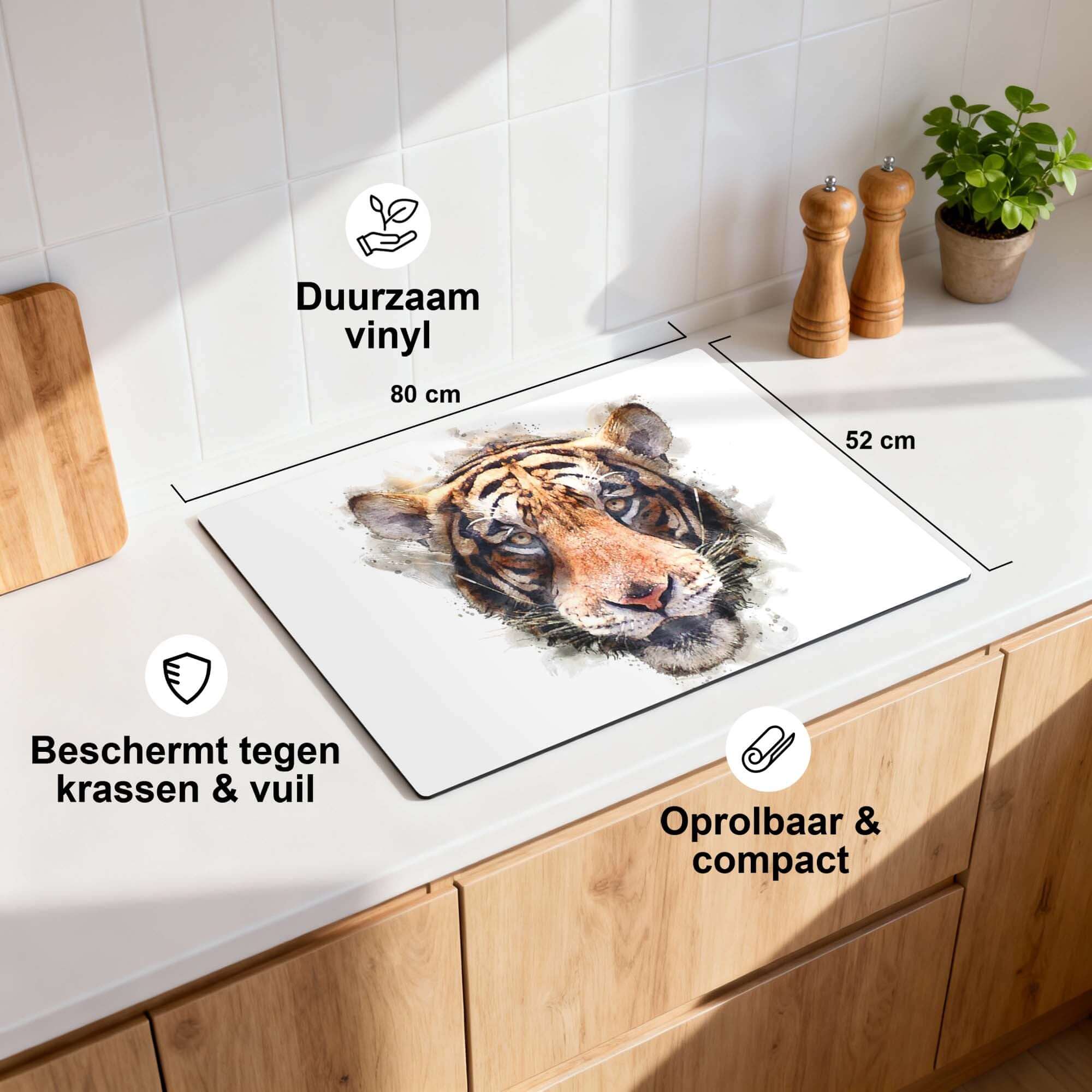 Majestic Tiger - Herdabdeckplatte auf einer Küchenarbeitsplatte, haltbares Vinyl, 80x52 cm, schützt vor Kratzern und Schmutz.