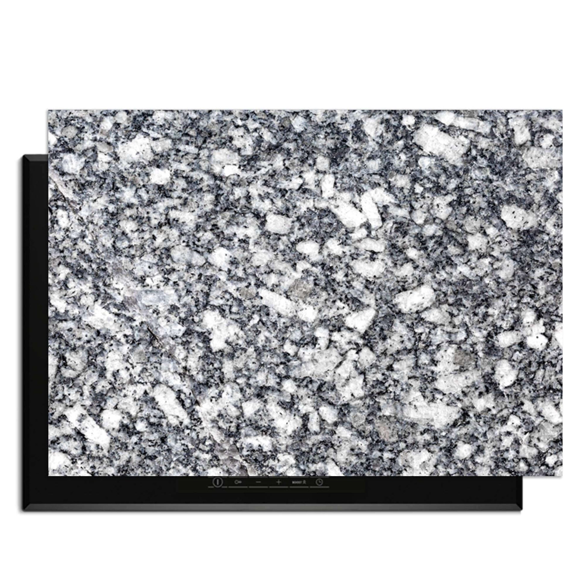 Midnight Granite - Herdabdeckplatte mit reicher Granittextur, ideal für eine Luxusküche.