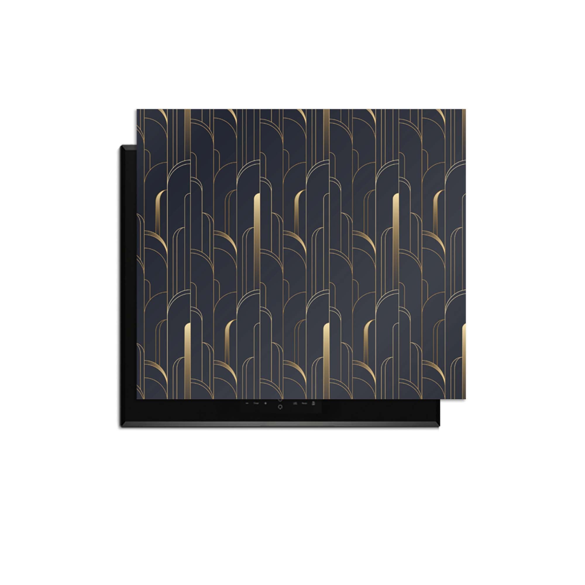 Art Deco Lines - Herdabdeckplatte mit geometrischem Muster in Goldtönen für die Luxusküche.