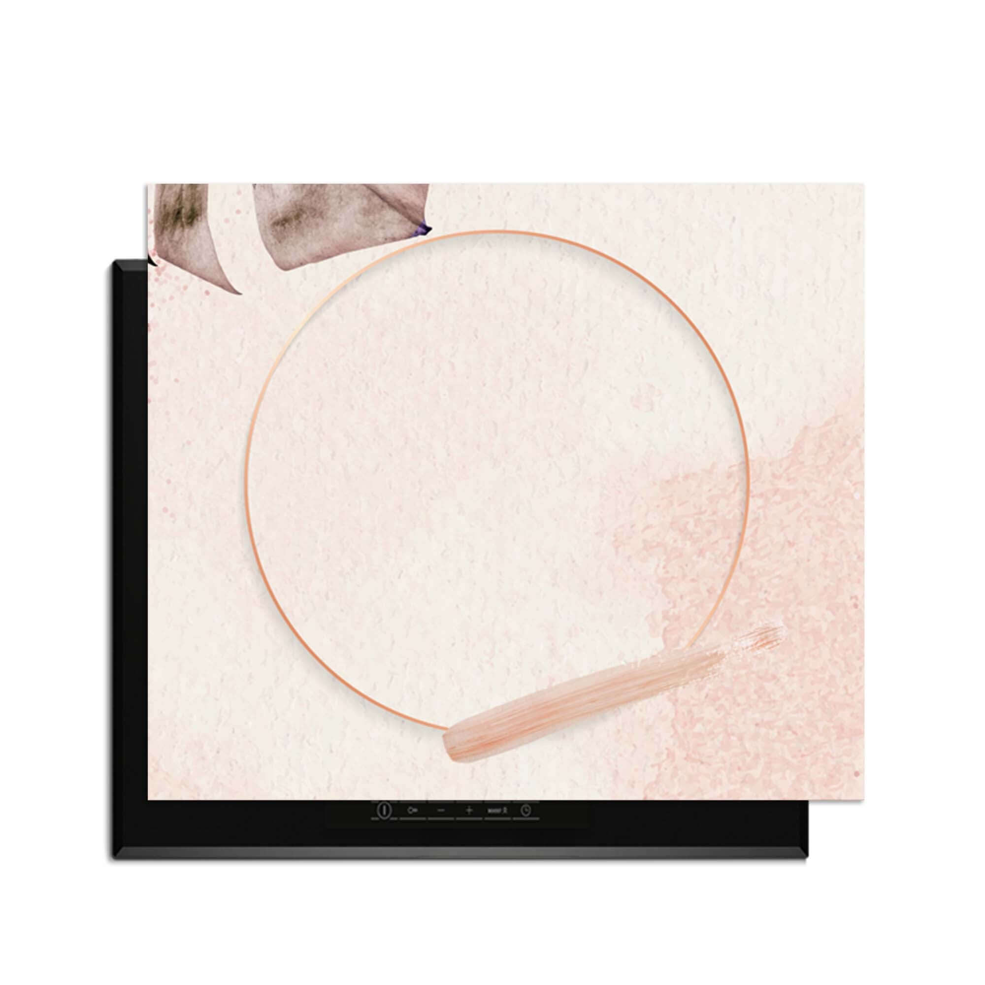 Soft Harmony - Herdabdeckplatte mit minimalistischem Design in sanften Nude-Tönen auf einem Induktionskochfeld.