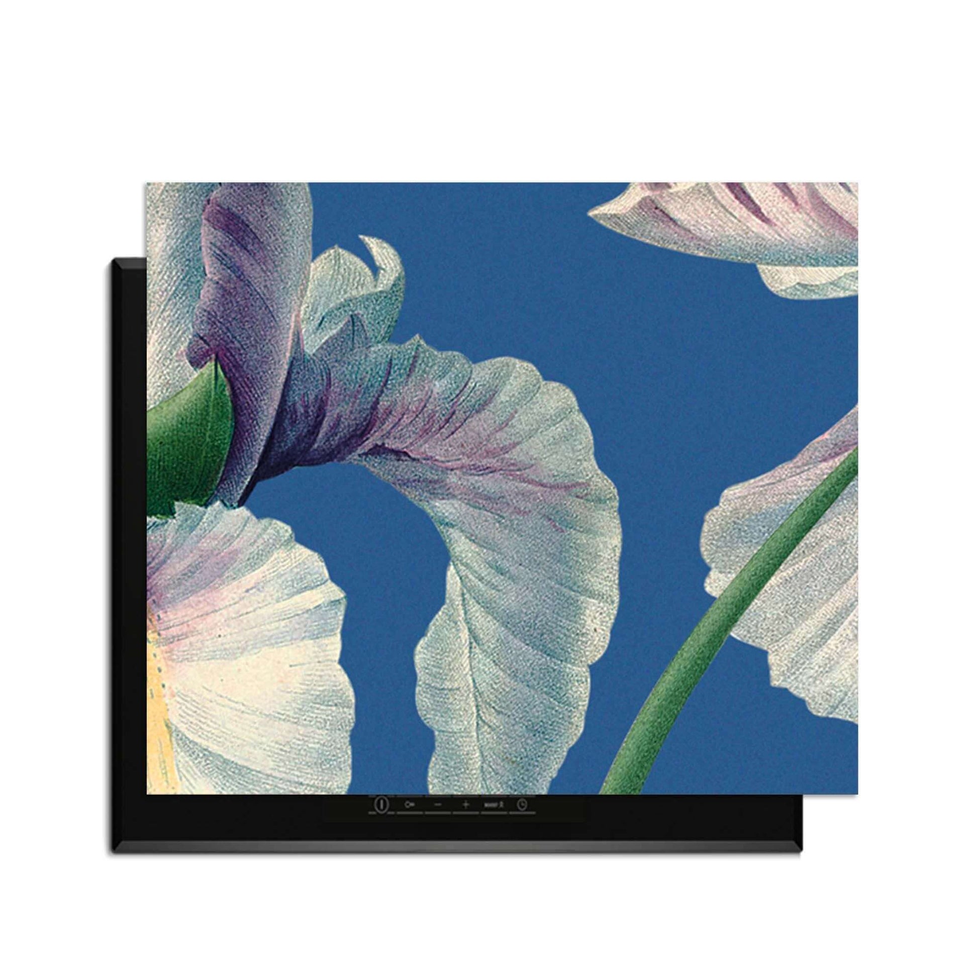 Blue Iris Grace - Herdabdeckplatte mit einem raffinierten Design aus blauen Schwertlilien auf tiefblauem Hintergrund.