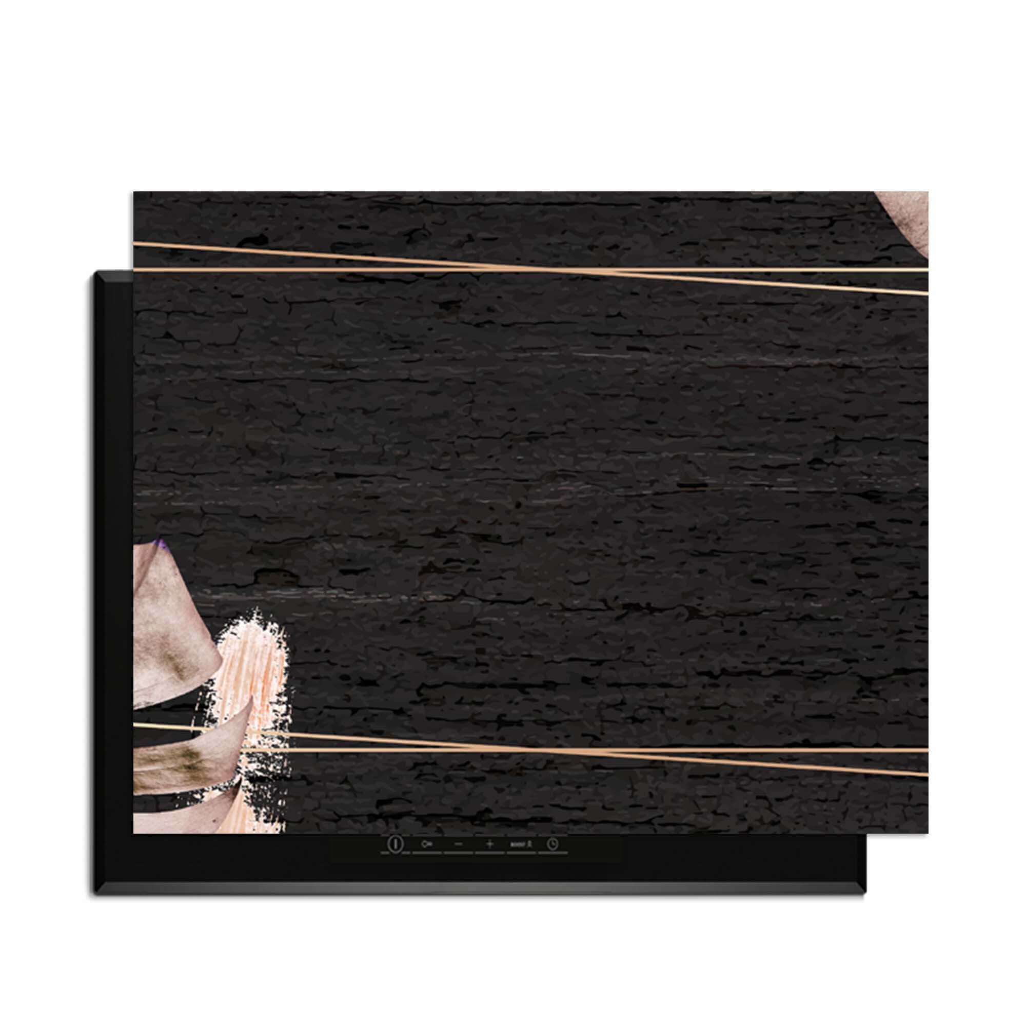 Midnight Leaves - Herdabdeckplatte mit schwarzem Hintergrund, beigen Blättern und goldenen Akzenten für luxuriöse Herdabdeckplatte.