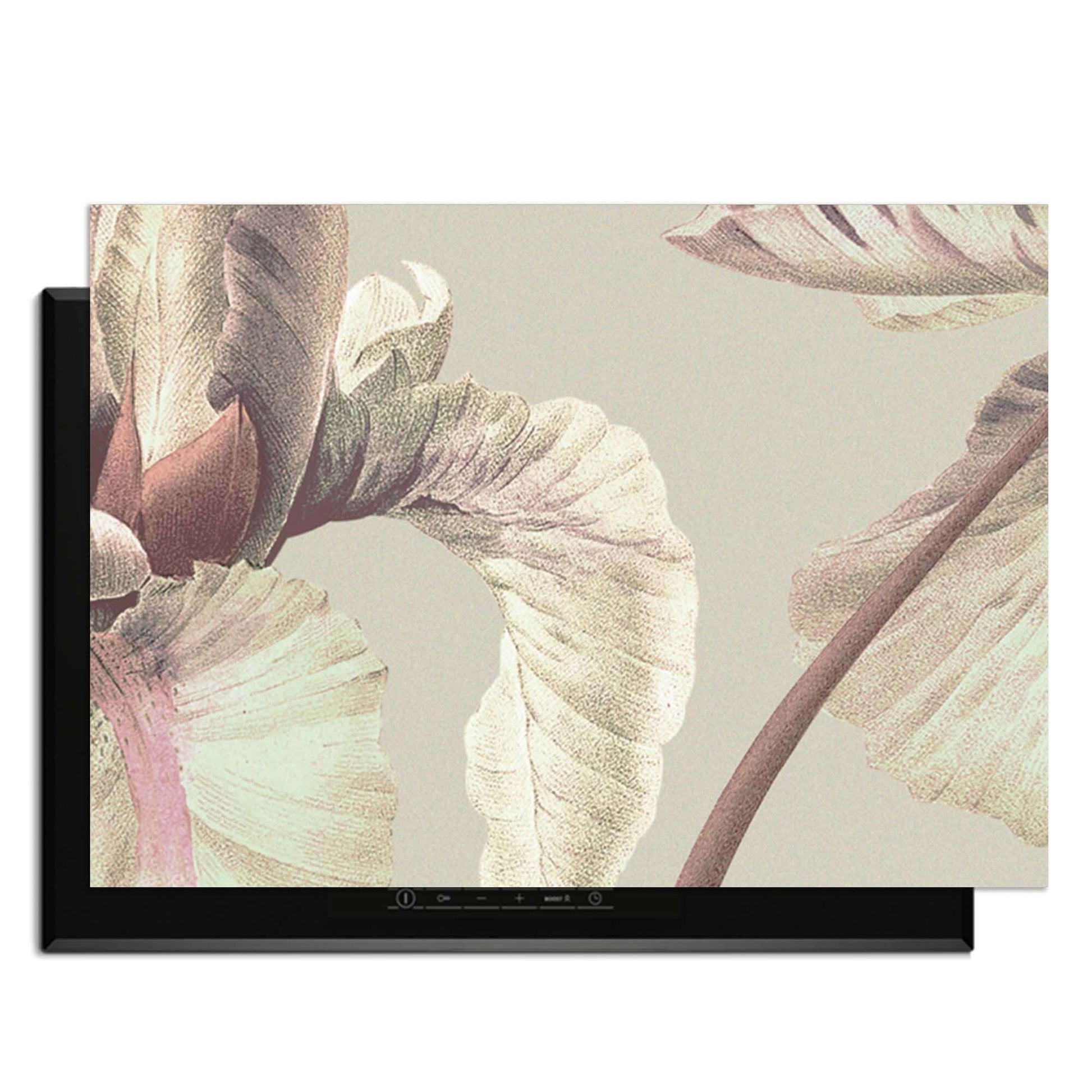 Blush Iris - Herdabdeckplatte mit elegantem Blumendesign für eine stilvolle Küche.