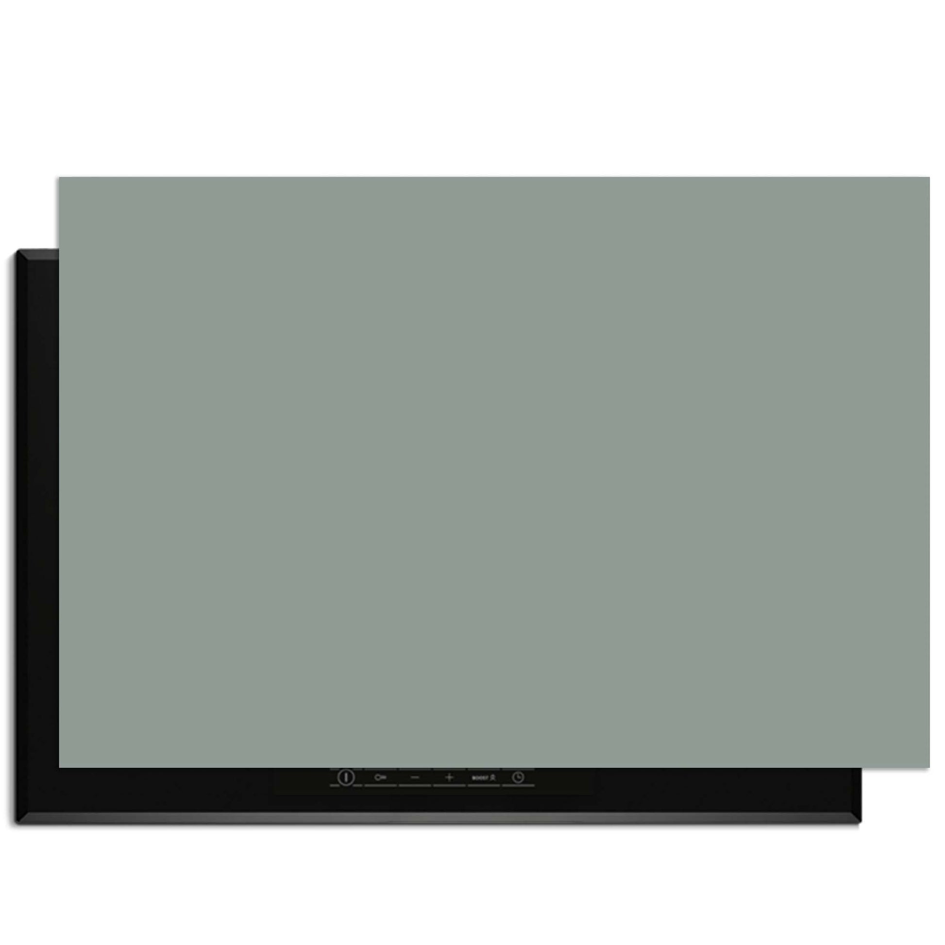 Iceberg Green - Herdabdeckplatte auf einem Kochfeld mit modernem Look und Kratzschutz.