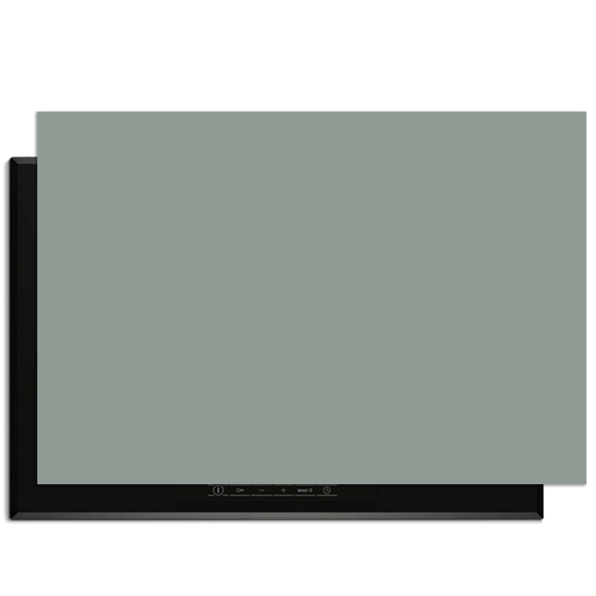 Iceberg Green - Herdabdeckplatte auf einem Kochfeld mit modernem Look und Kratzschutz.