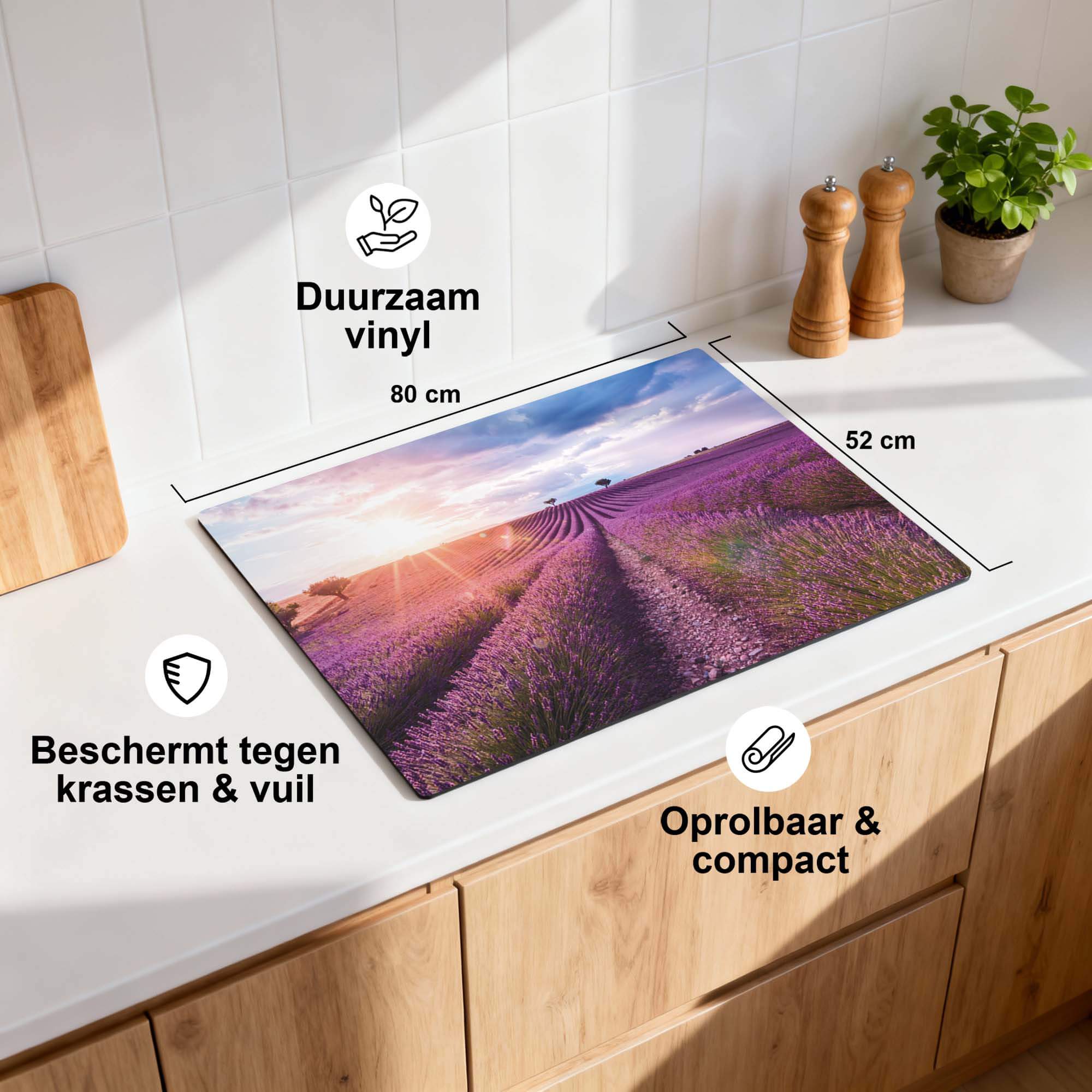 Lavender Horizon - Herdabdeckplatte auf einer Küchenoberfläche mit Lavendelfeld Bild und Produktspezifikationen.