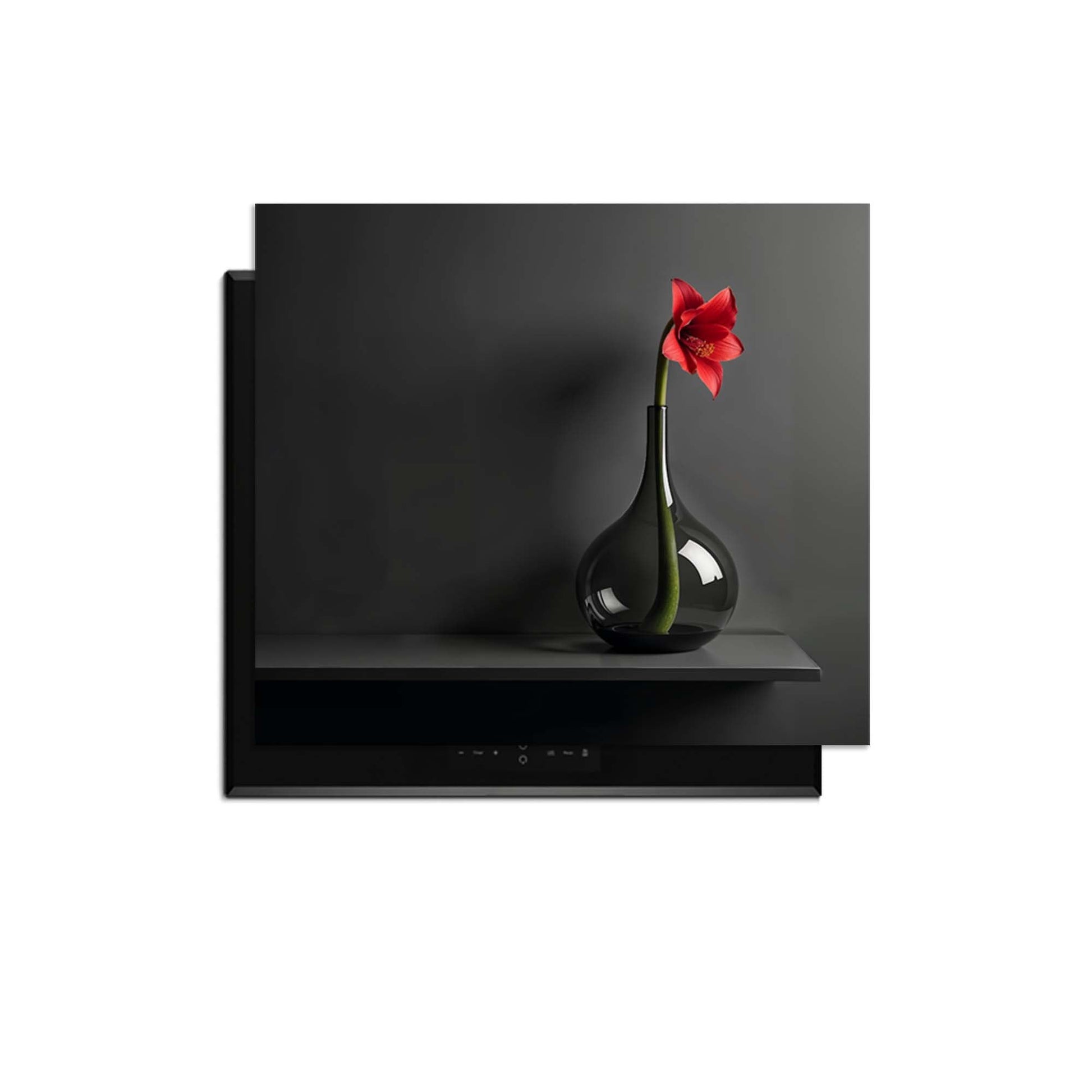 Crimson Silence - Herdabdeckplatte in einer modernen Küche mit stilvoller schwarzer Vase und Blume.