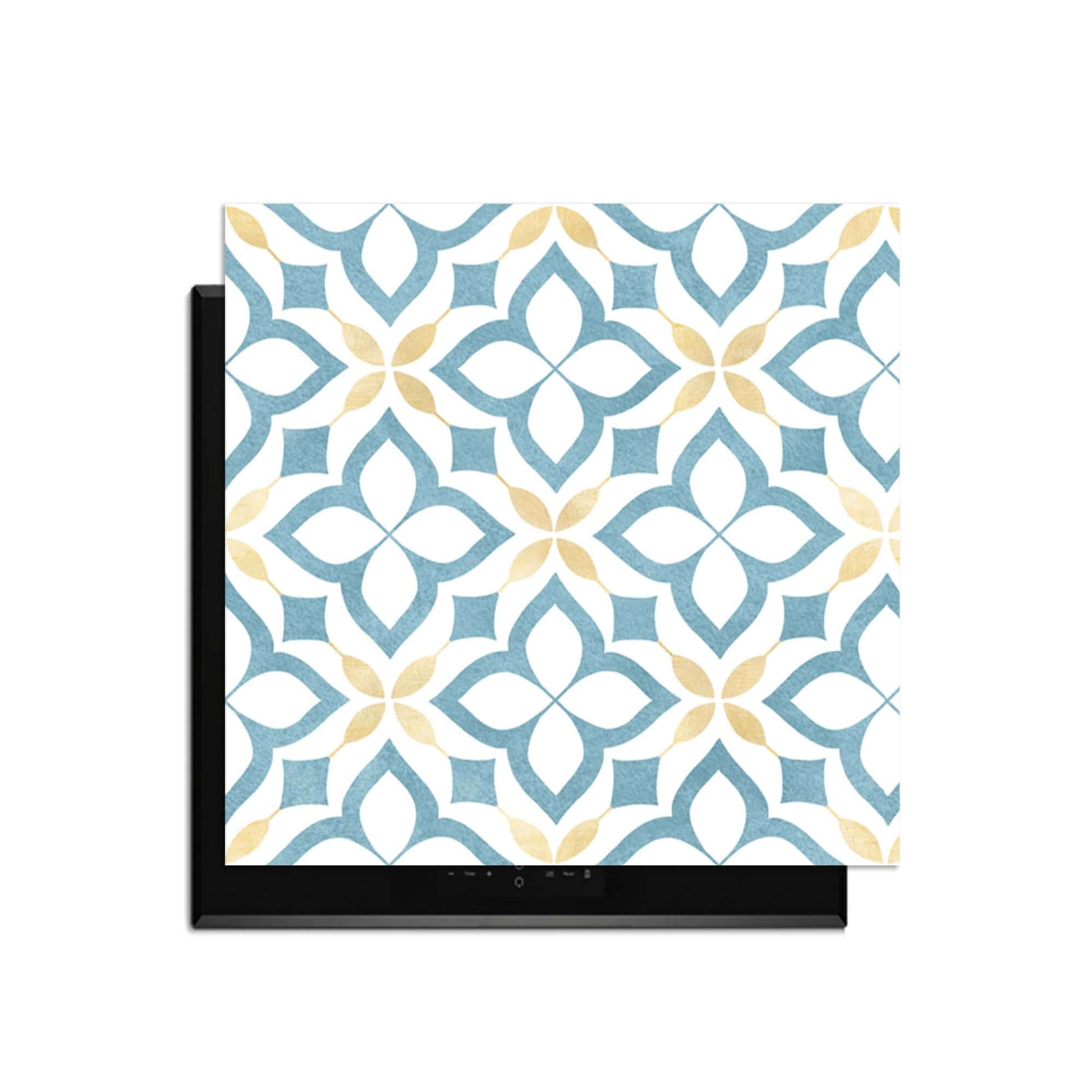 Deep Floral Cross - Herdabdeckplatte mit blau-goldenem Blumenmuster auf weißer Oberfläche, stilvoll für jede Küche.