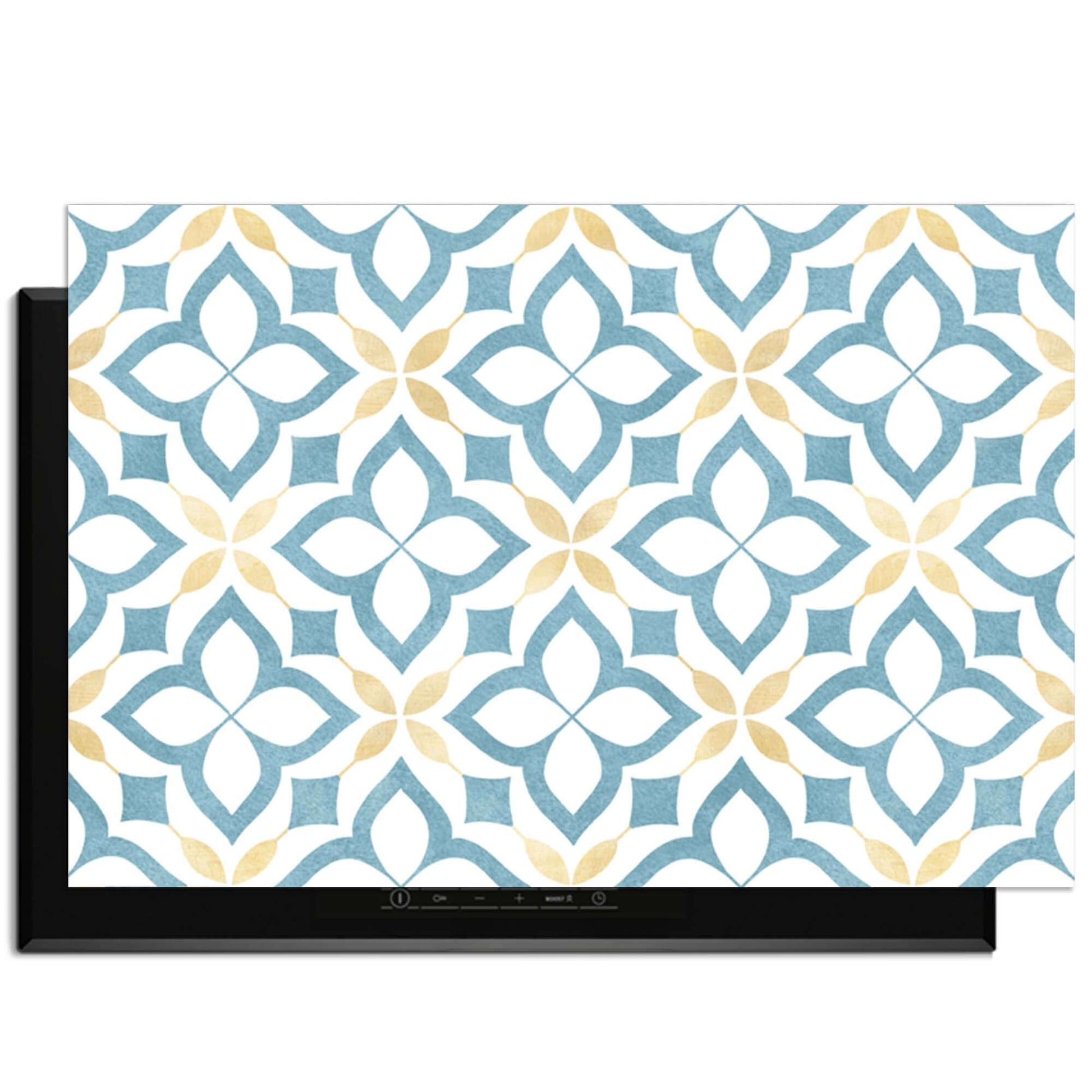 Deep Floral Cross - Herdabdeckplatte mit weißer Oberfläche und blau-goldenen Blumenformen, mediterraner Stil für die Küche.