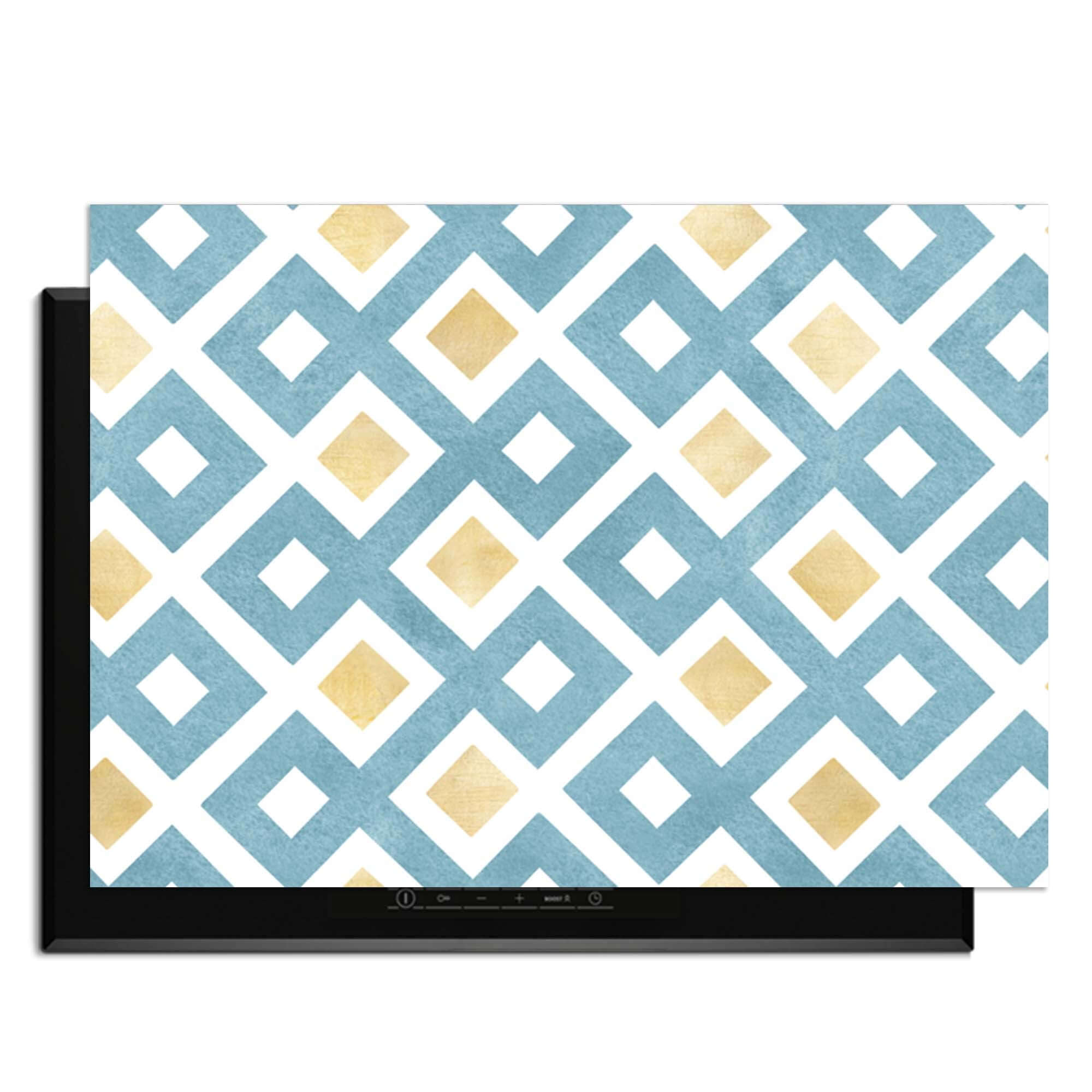 Diamond Wave Blue - Herdabdeckplatte mit blau-goldenem Rautenmuster auf weißer Oberfläche, moderner Küchenschutz.