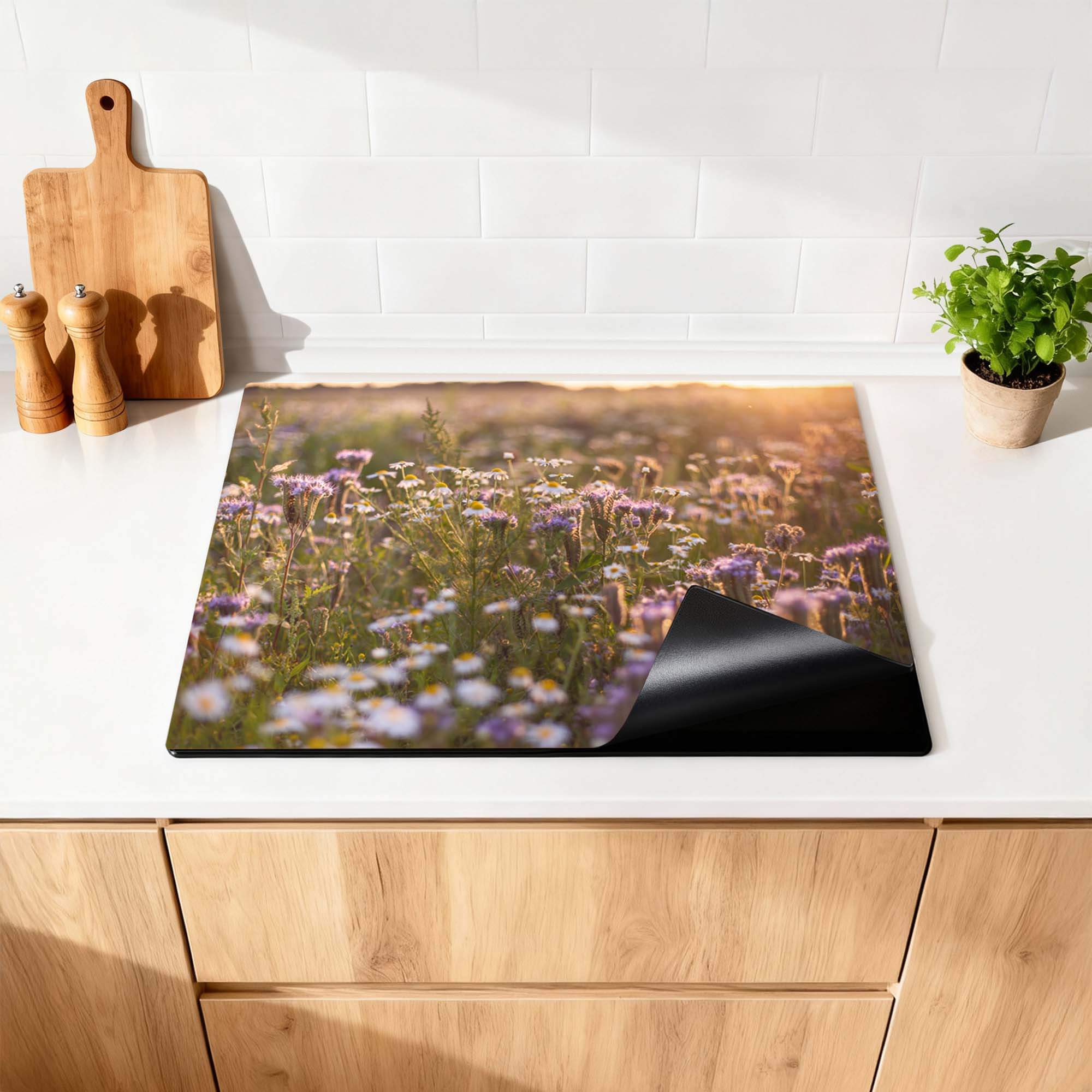 Evening Meadow - Herdabdeckplatte, elegante Lösung für Ihre Küche mit floralem Design.