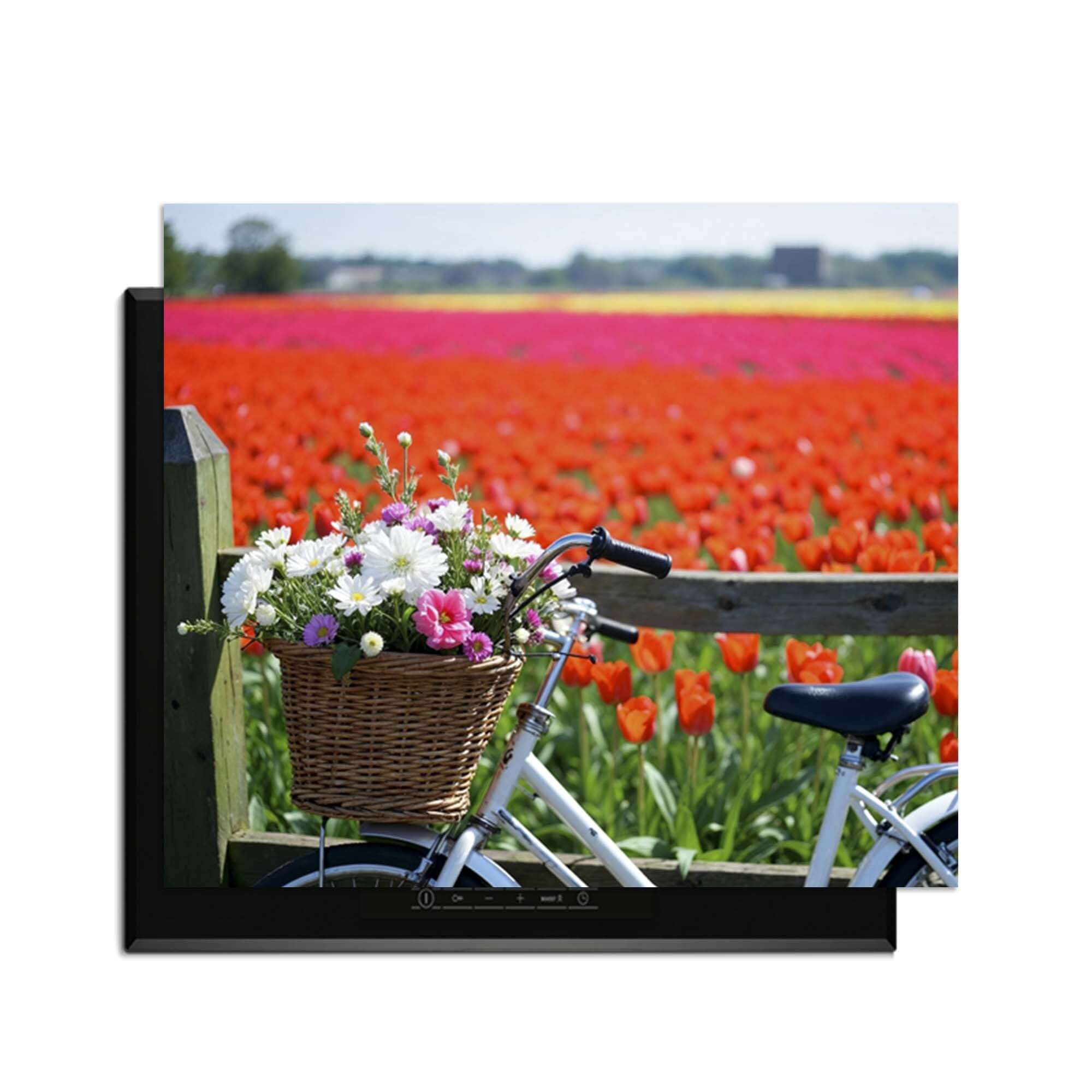 Spring Ride - Induction Guardian mit einem Blumenfahrrad in einem bunten Tulpenfeld