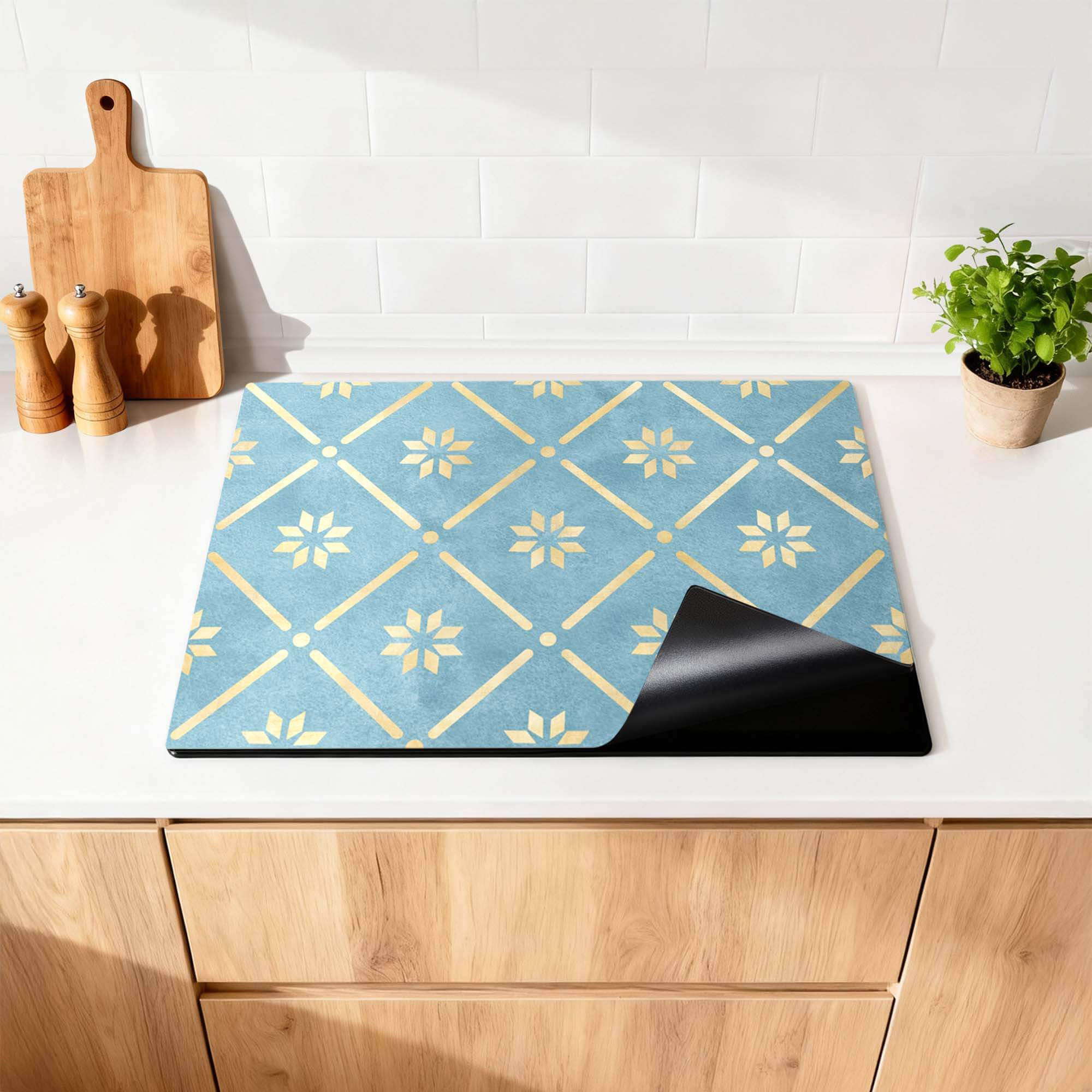 Starline Blue Tile - Herdabdeckplatte mit geometrischem Muster in Gold auf blauem Hintergrund, ideal zum Schutz von Induktionskochfeldern.
