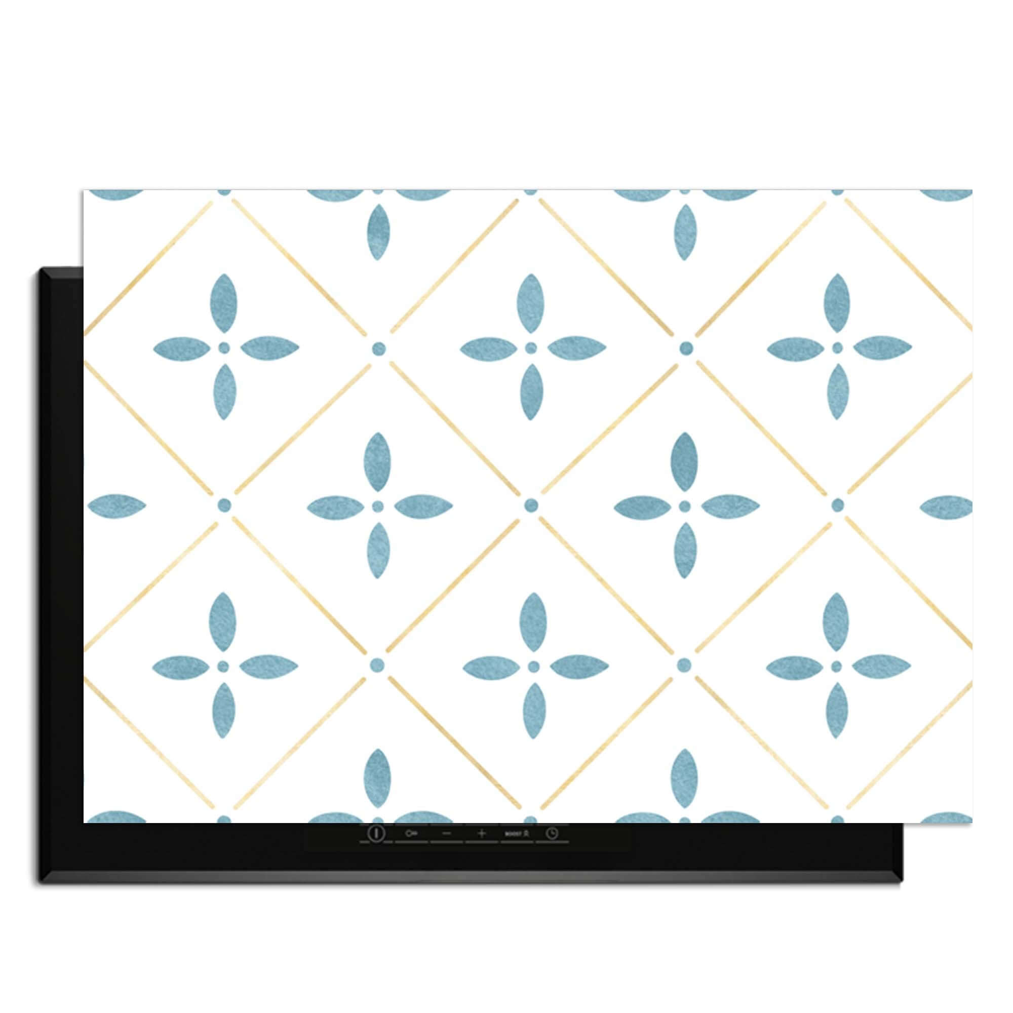 Starline White Tile - Herdabdeckplatte mit hellem Kachelmuster und blauen Blumendetails, ideal für den Schutz von Induktionskochfeldern.