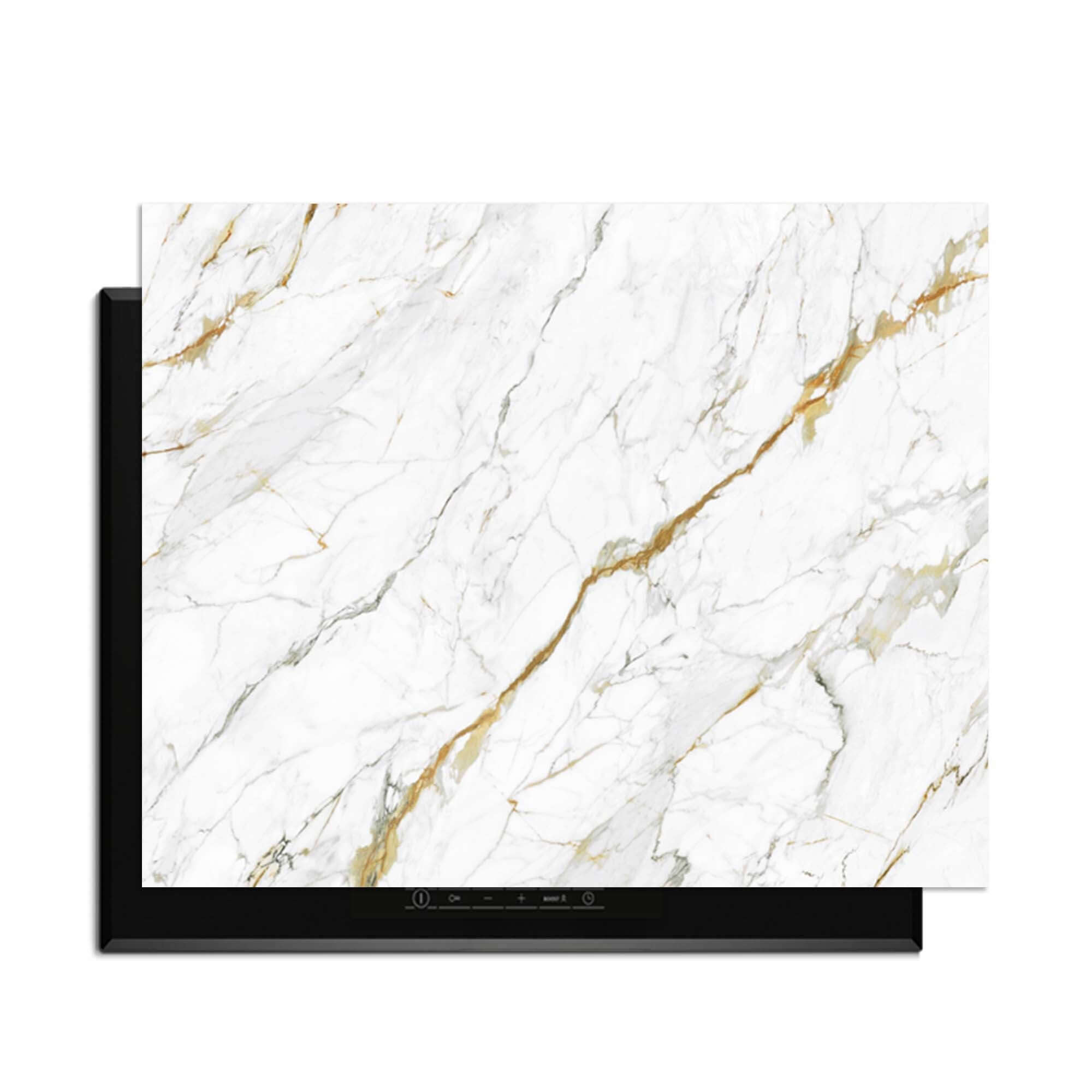 Calacatta Gold - Herdabdeckplatte für ein stilvolles und praktisches Kochfeld, Design mit Marmor und goldenen Adern.