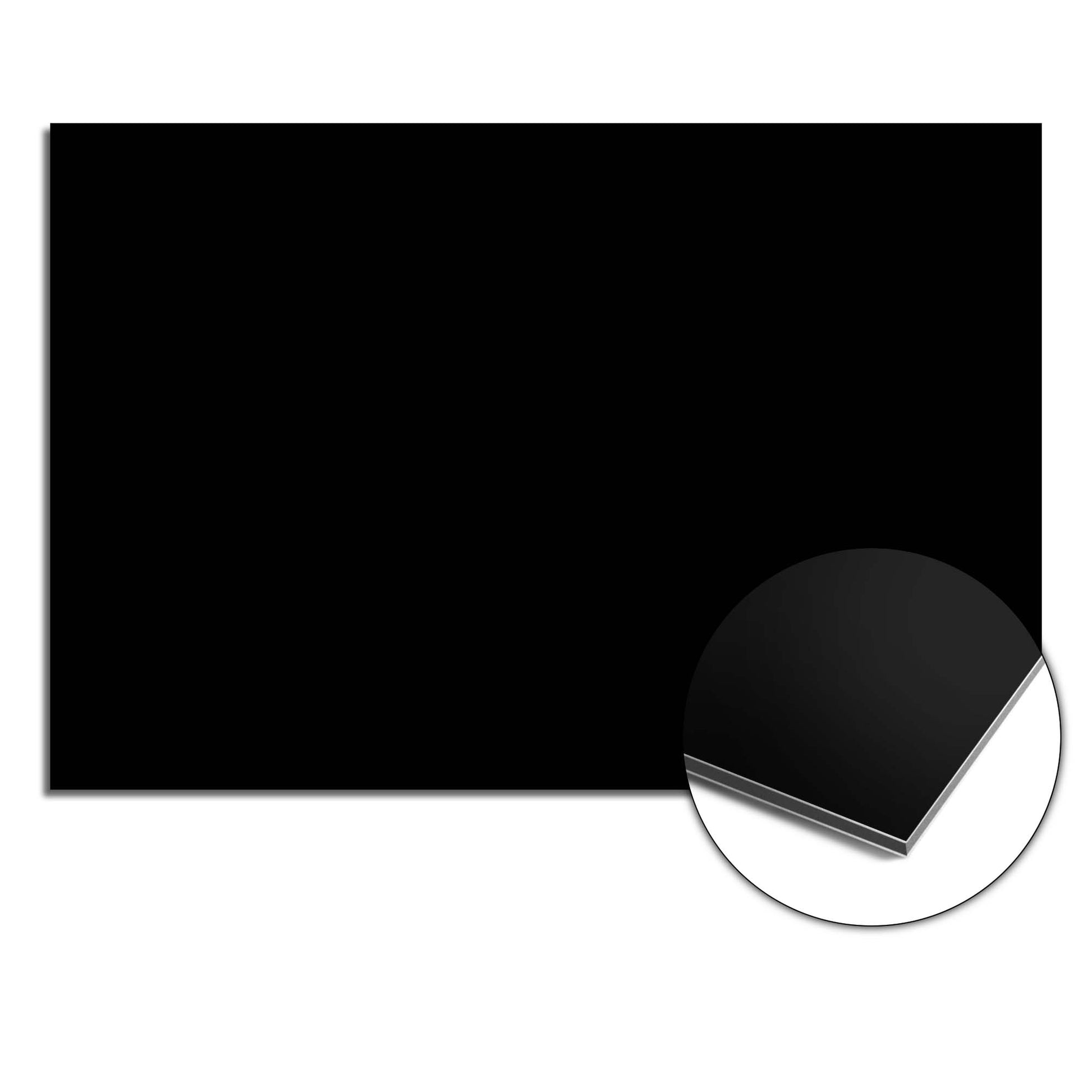 Pure Black Splash Screen aus der Schlichte Eleganz Kollektion, moderner tiefschwarzer Küchenspritzschutz, stilvolle Alternative zu Fliesen oder Glas.