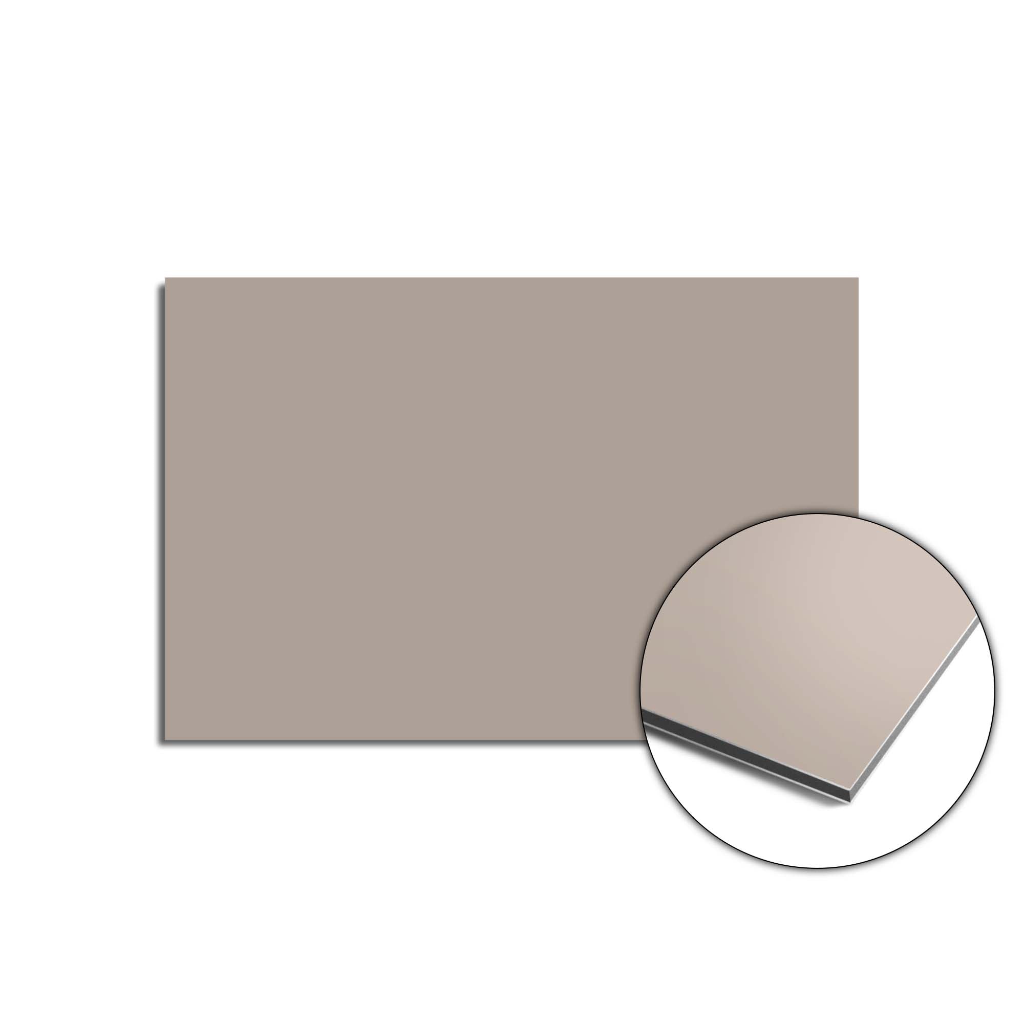 Sandy Jitney Splash Screen in Sandfarbe, eleganter Küchenspritzschutz aus der Schlichte Eleganz Kollektion, passt zu modernen und natürlichen Materialien.