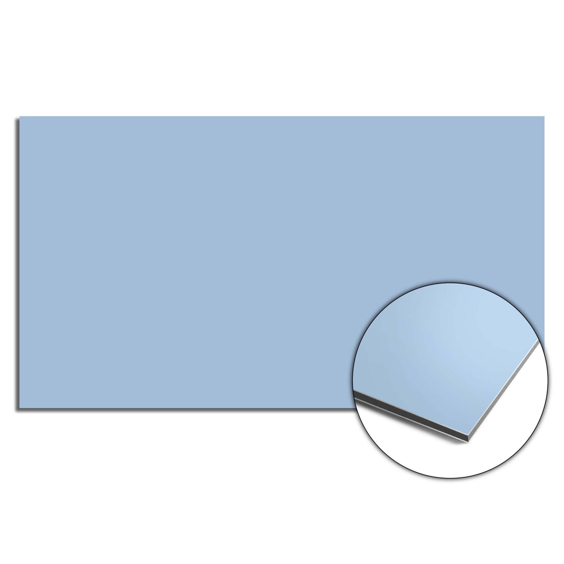 Clear Sky Spritzschutz in einem hellblauen Farbton für eine moderne Küche. Perfekter Küchenspritzschutz und Spritzschutzwand für Schutz und Stil.