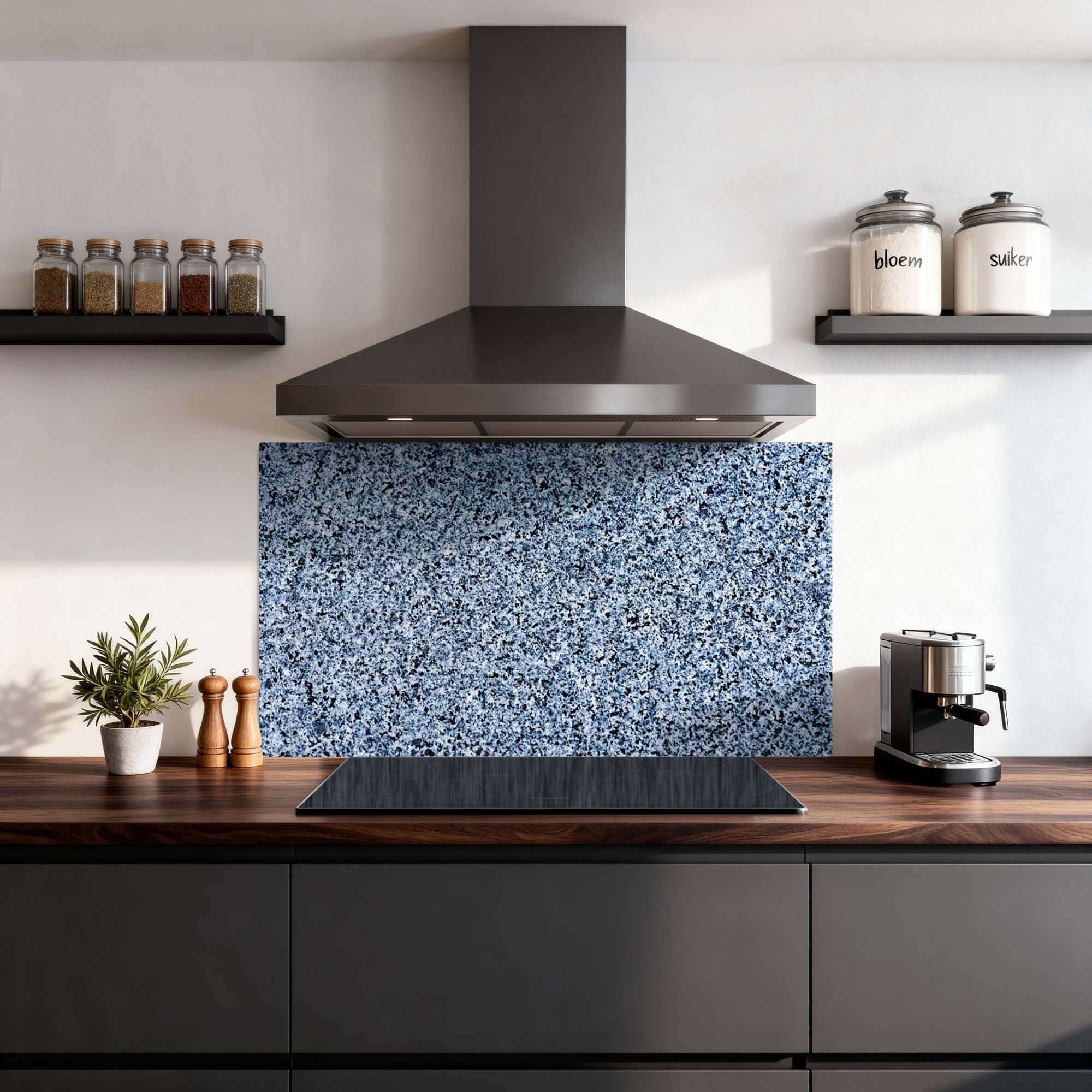 Baltischer Granit Blauer Granitsplashback als Küchensplashback, hitzebeständiger und kratzfester Aluminium Dibond Splashback.