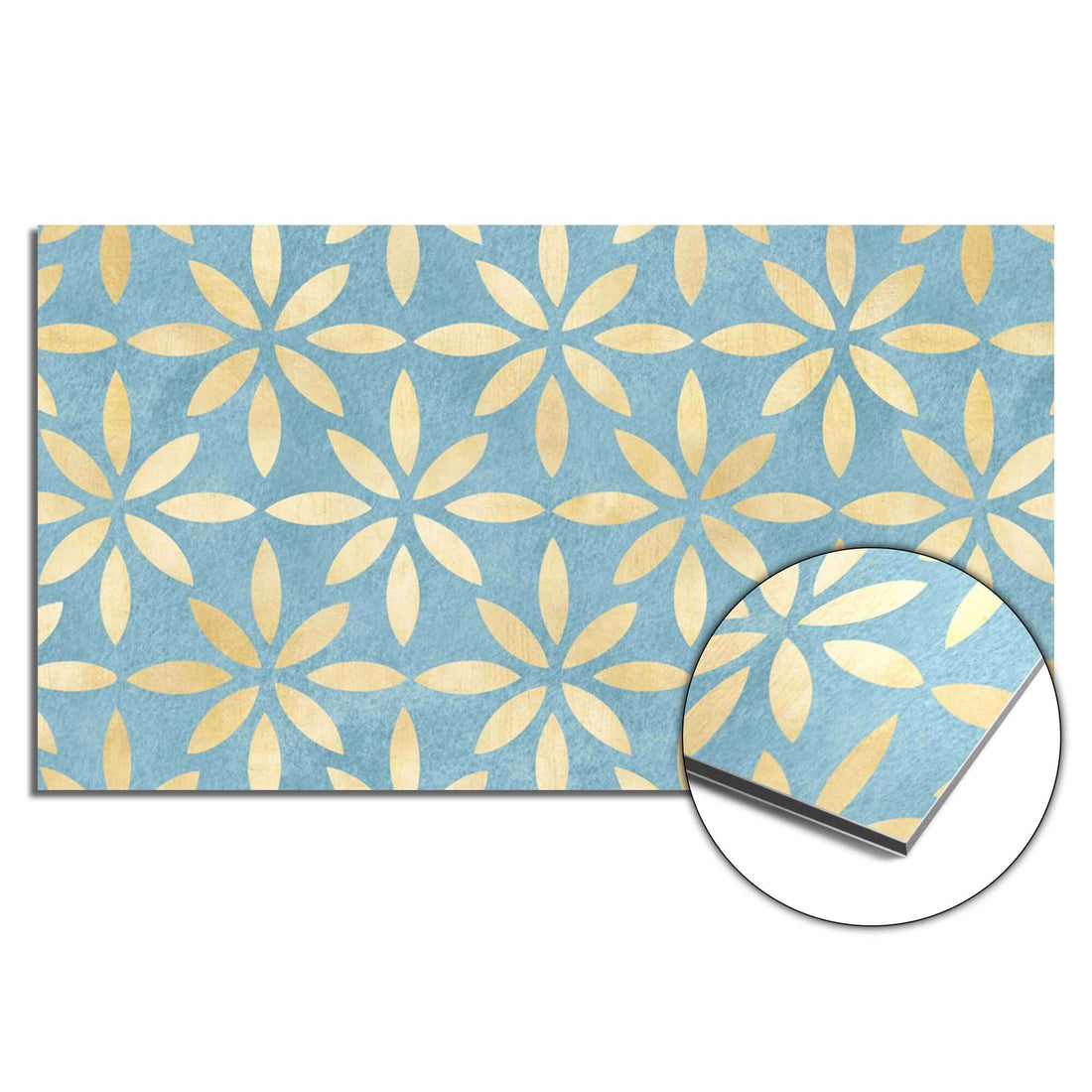Azure Floral Cross Spritzwand mit floralem Muster und blau-goldenen Tönen, idealer Küchenspritzschutz oder Spritzwand für einen mediterranen Look.