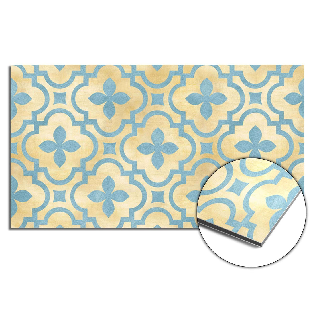 Soft Azure Blossom Splash Screen mit mediterranen Mustern in sanftem Azurblau und Gold, perfekt als hitzebeständiger Küchenspritzschutz.