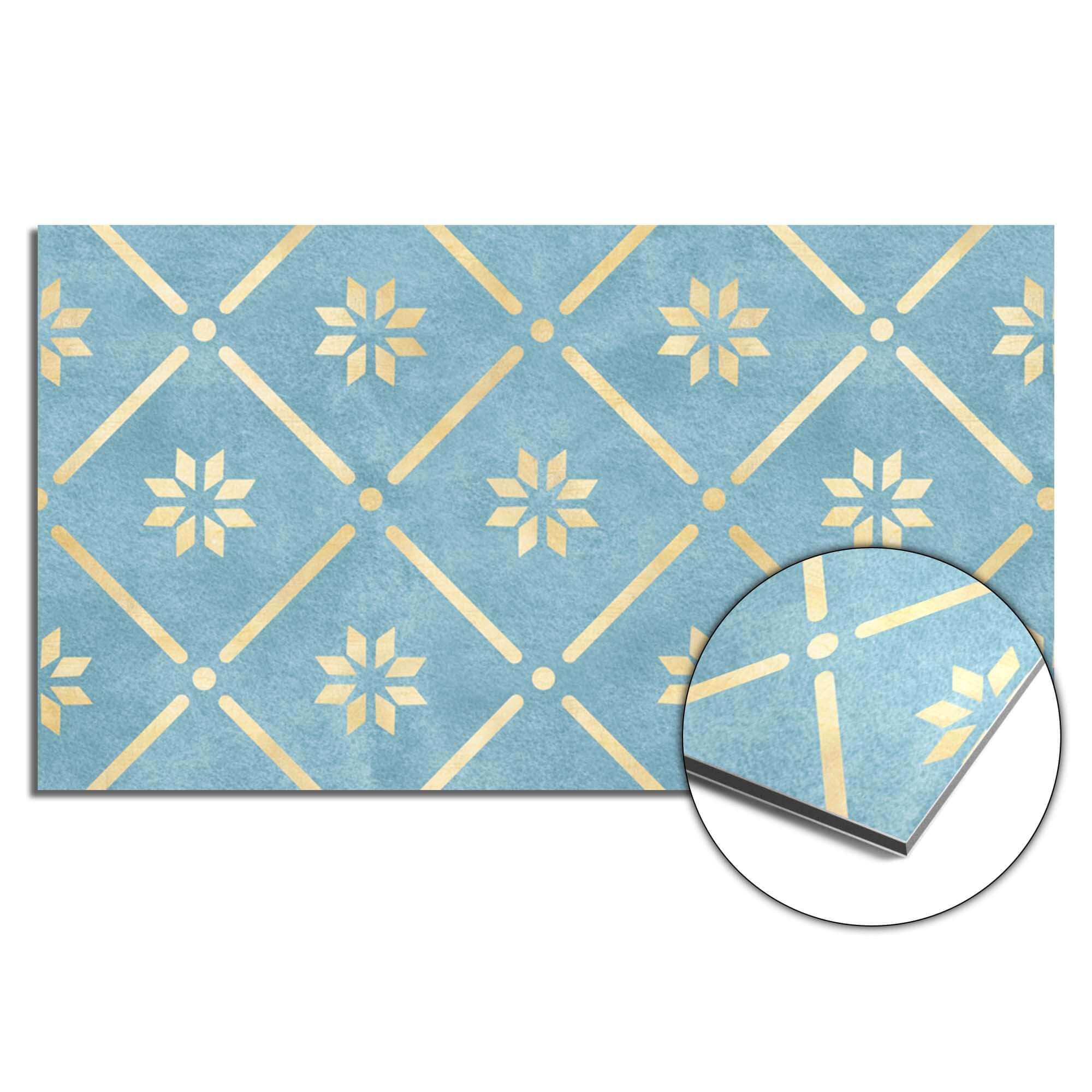 Starline Blue Tile Spritzschutz mit zartblauer Keramikoptik und goldenen Akzenten, stilvoller Küchenspritzschutz und Spritzschutzdesign