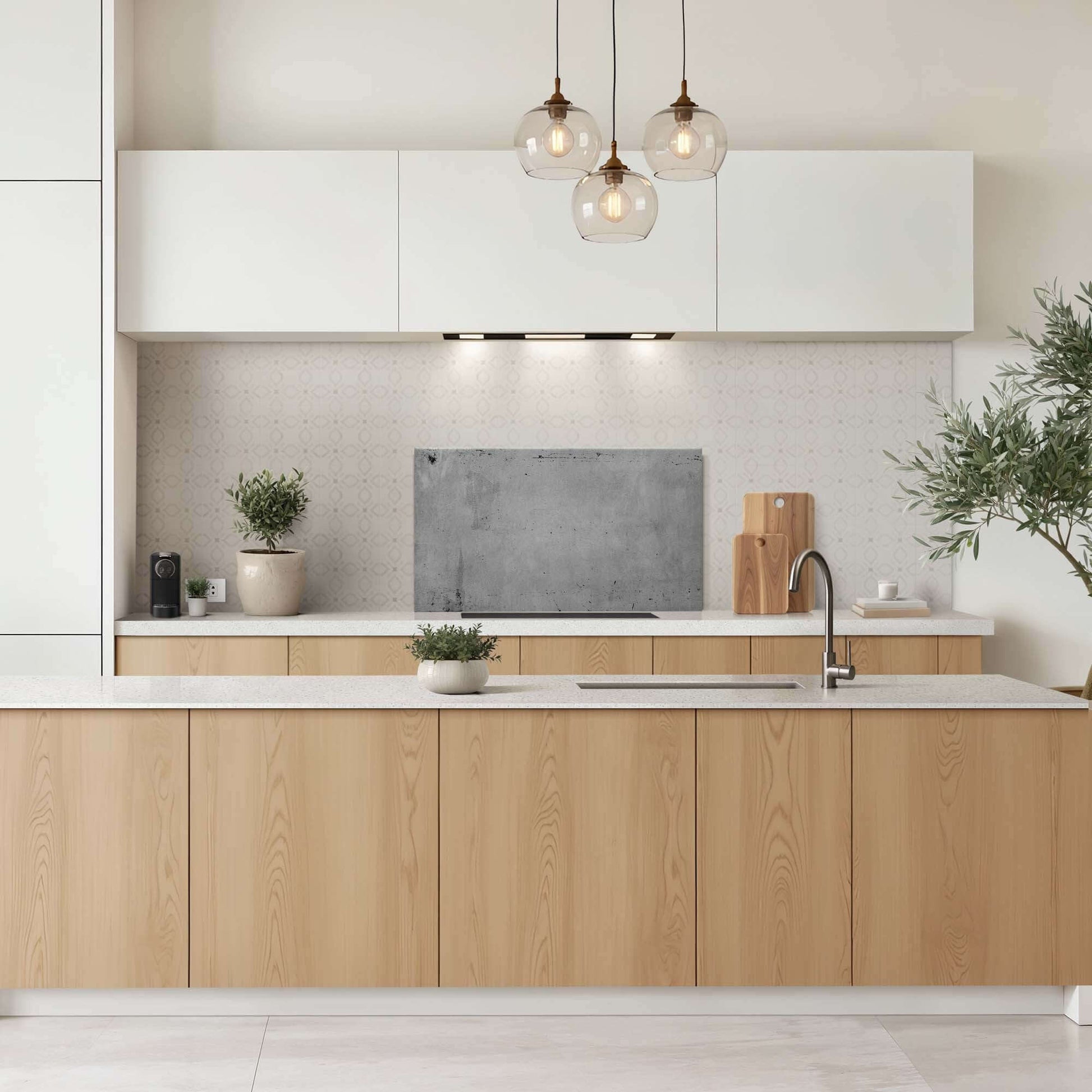 Moderne Kücheneinrichtung mit Urban Slate Splash Screen, einem stilvollen Küchenspritzschutz aus Aluminium Dibond, kratzfest und hitzebeständig.