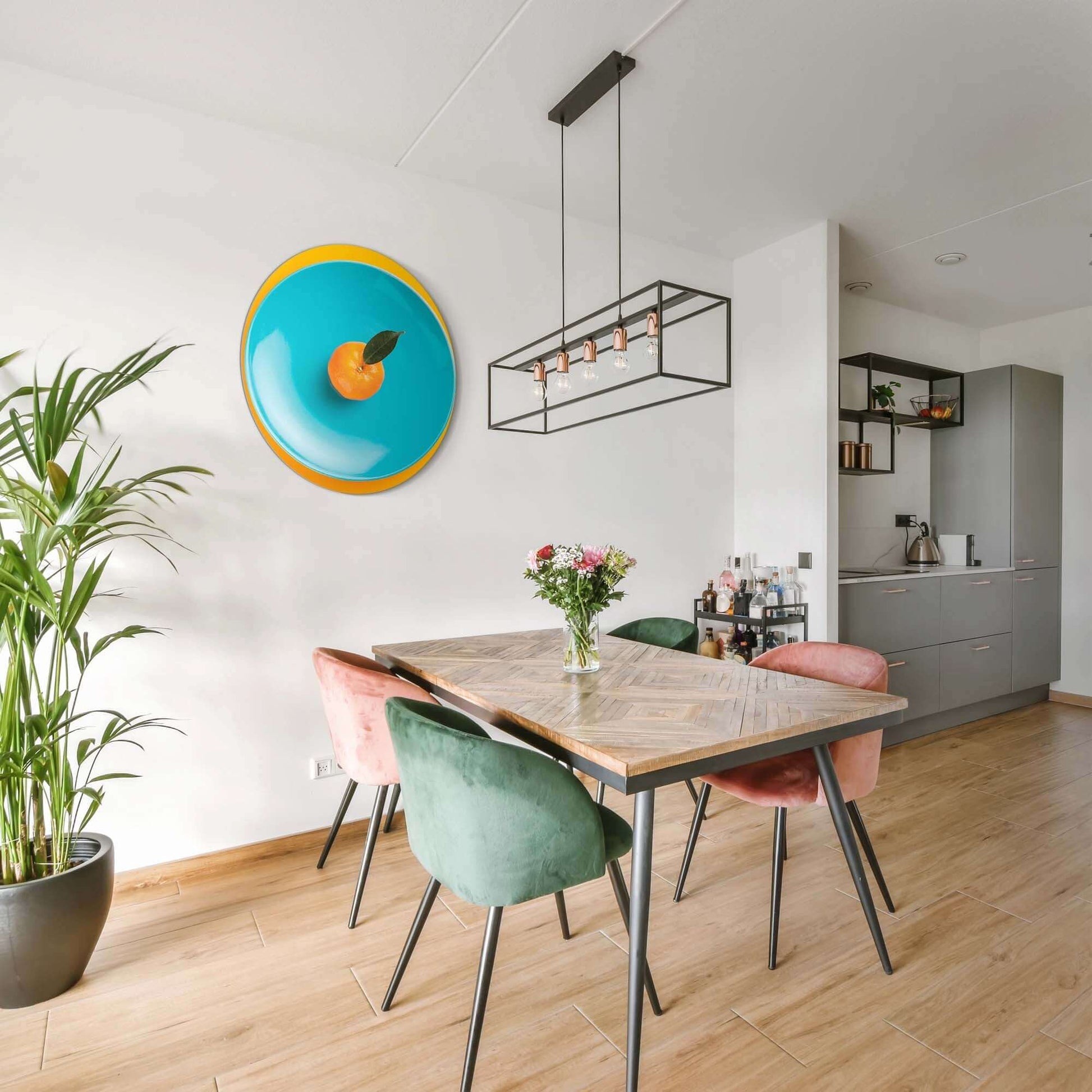 Citrus Pop Plate - Wandbild Wanddekoration in moderner Küche, Wandbild mit farbenfrohem Mandarinen-Design für die Küchendekoration.