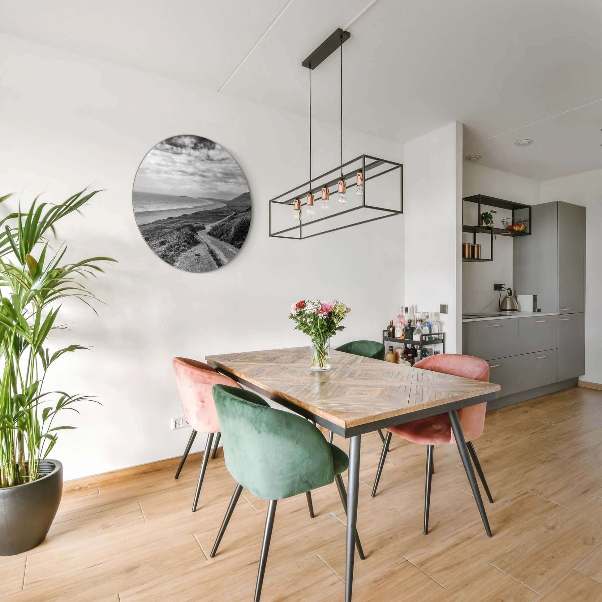 Coastal Path - Wandbild: Schwarzer und weißer Wandbild von Coastal Path in einer modernen Küche. Zeitloser Wandbild für stilvolles Dekor.