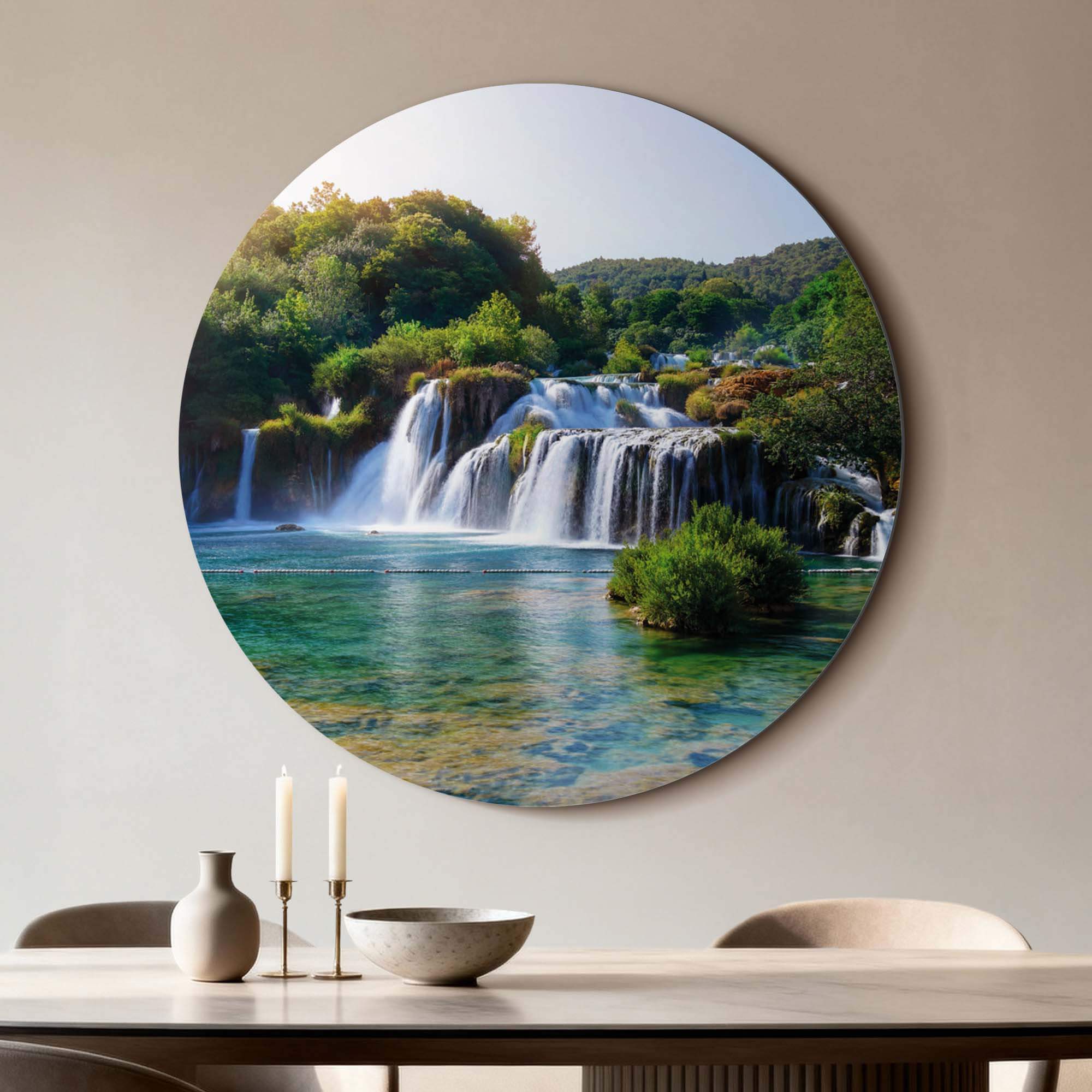 Emerald Falls - Wandbild mit türkisfarbenem See und Wasserfällen. Perfekter ruhiger Wandbild für Küche oder Esszimmer. Wandbild Dekoration.