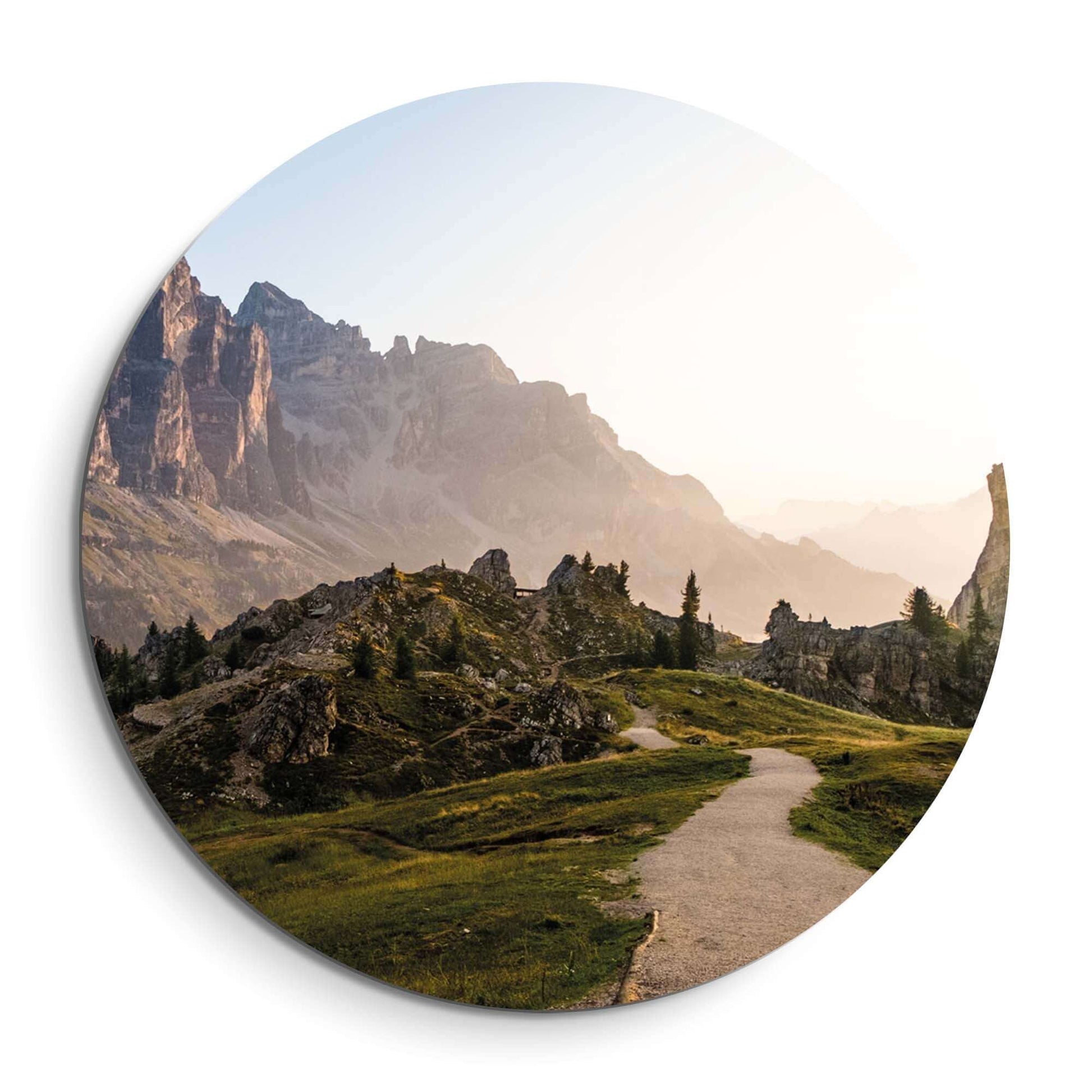 Golden Ridge Trail - Wandbild mit Bergpfad in der Morgensonne; Wanddekoration für das Wohnzimmer.