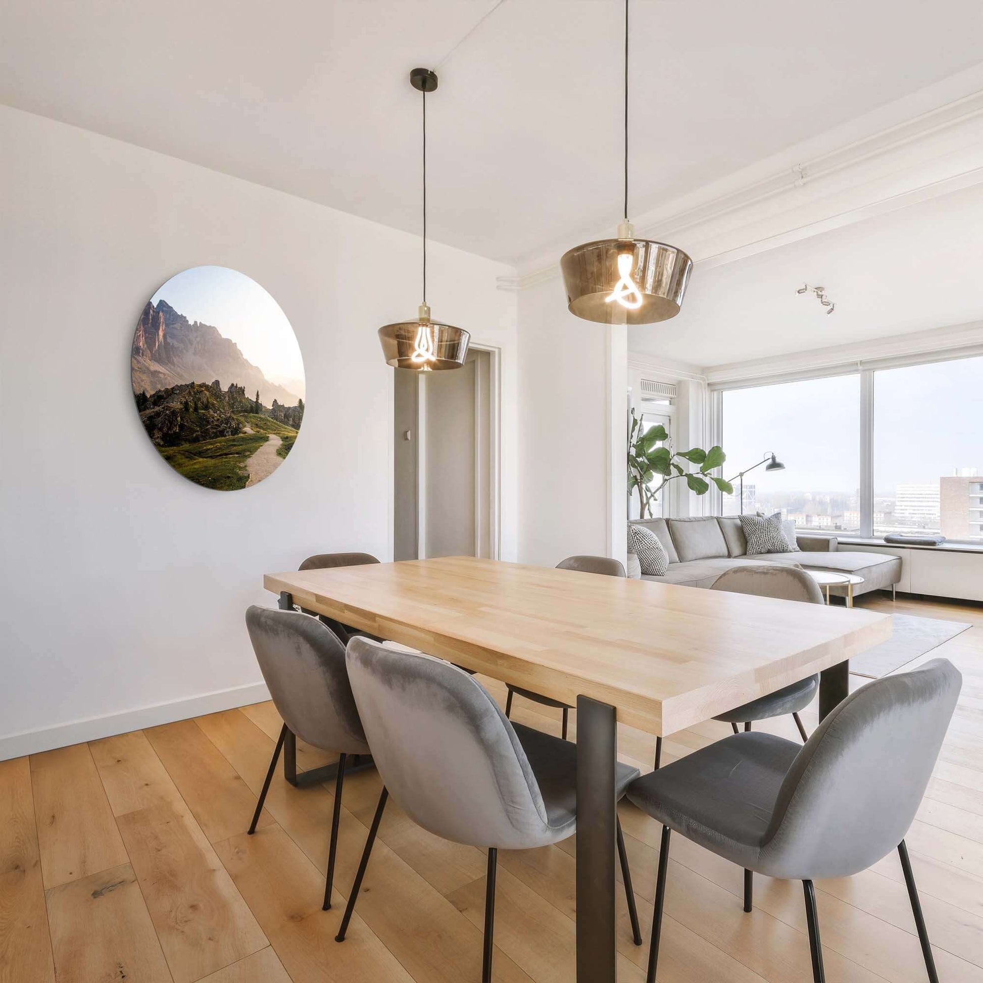 Golden Ridge Trail - Wandbild im modernen Esszimmer, heiterer Wandbild mit goldenem Bergpfad, ideal für Wände in der Küche oder im Wohnzimmer.