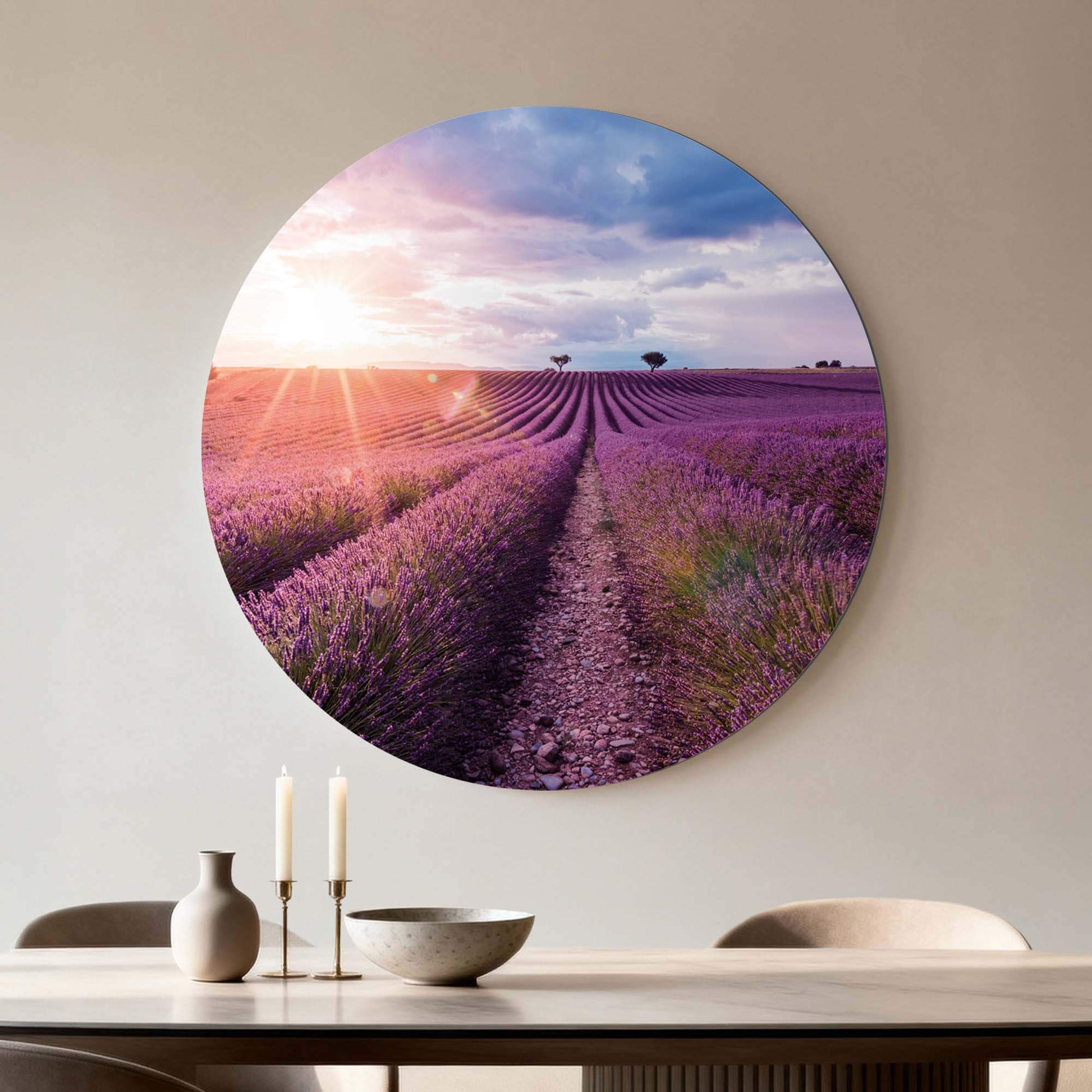 Lavender Horizon - Wandbild mit Lavendelfeldern bei Sonnenuntergang für Küche oder Esszimmer. Wandbild, Wandbilder Design.