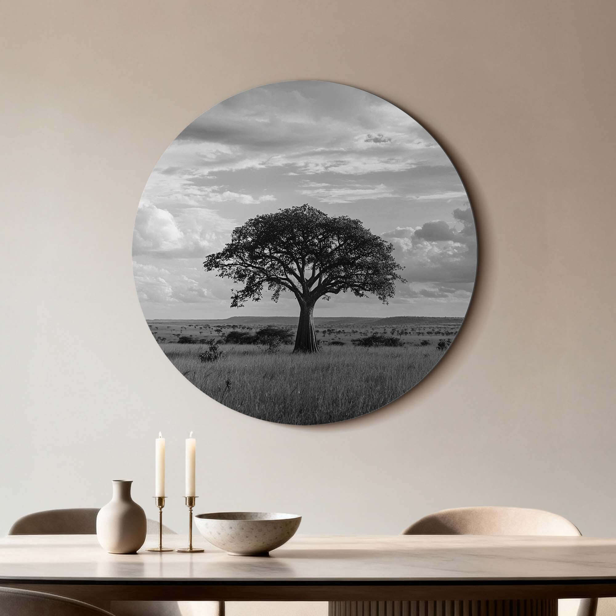 Lone Horizon - Wandbild: Gelassener schwarz-weißer Wandbild mit einsamem Baum, ideal für Küche oder Wohnzimmer. Wandbild Dekoration.
