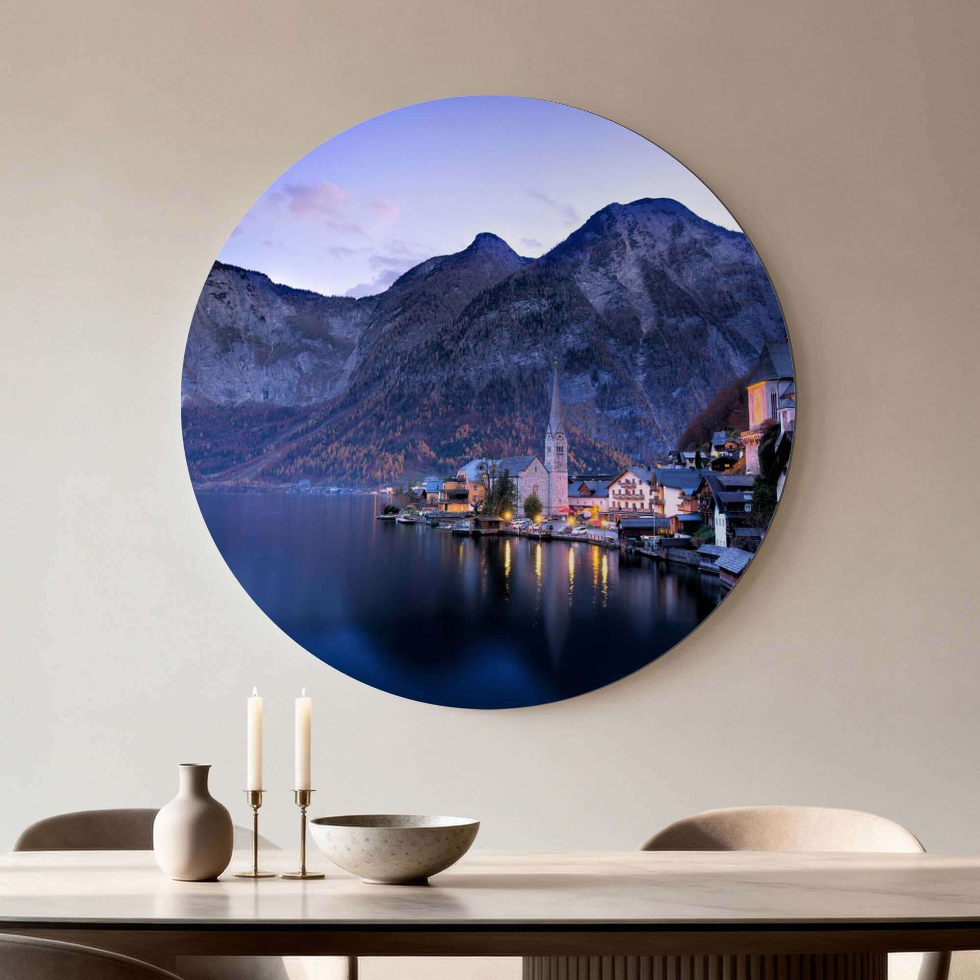 Twilight Reflections - Wandbild, bezauberndes Design mit Wasserspiegelungen und Bergen, perfekt für die Wanddekoration.