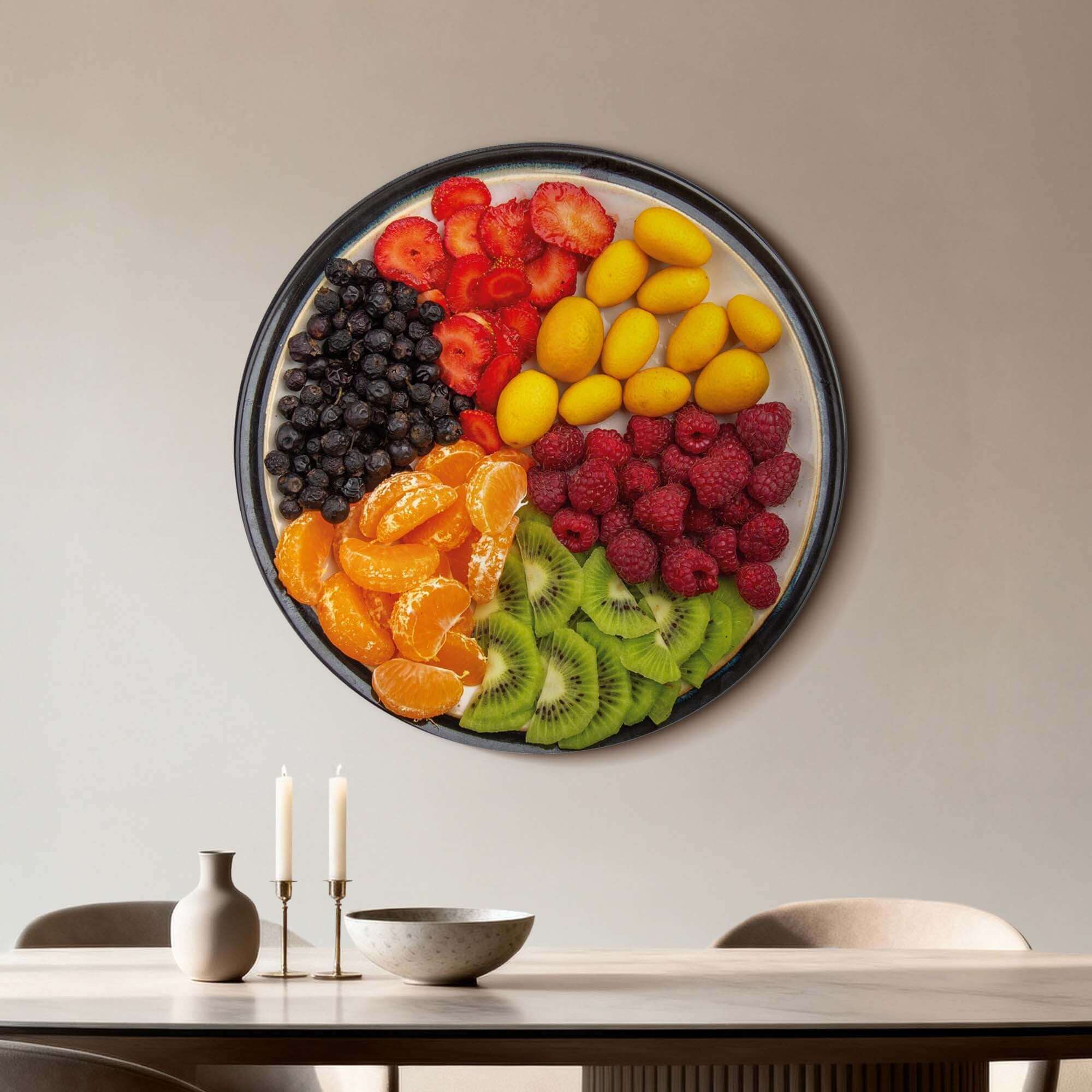 Vibrant Fruit Medley - Wandbild an der Wand in der Küche, bunter Wandbild voller saftiger Sommerfrüchte, perfekte Wanddekoration.