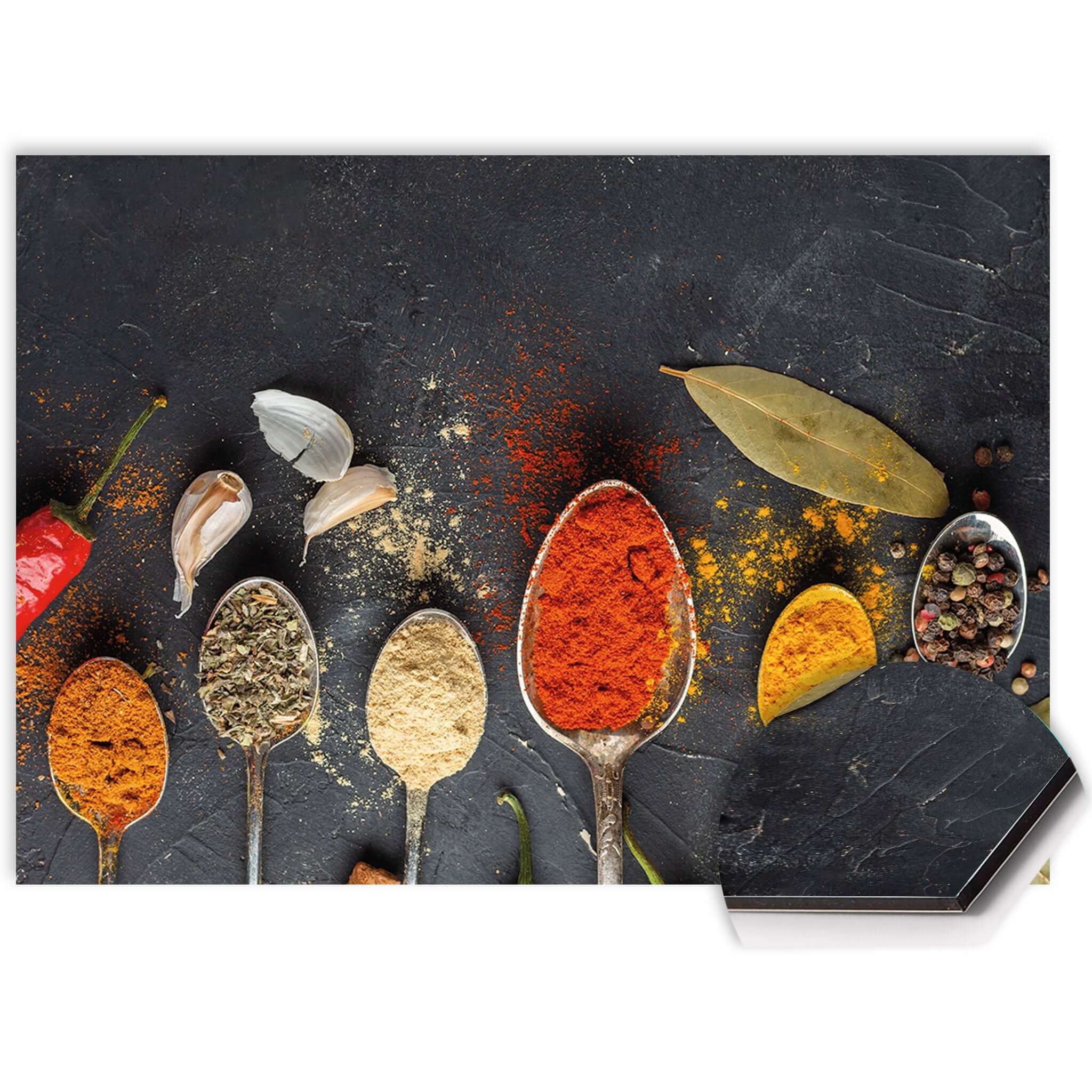 Nahaufnahme des Spice Essence Startbildschirms mit bunten Kräutern und Gewürzen