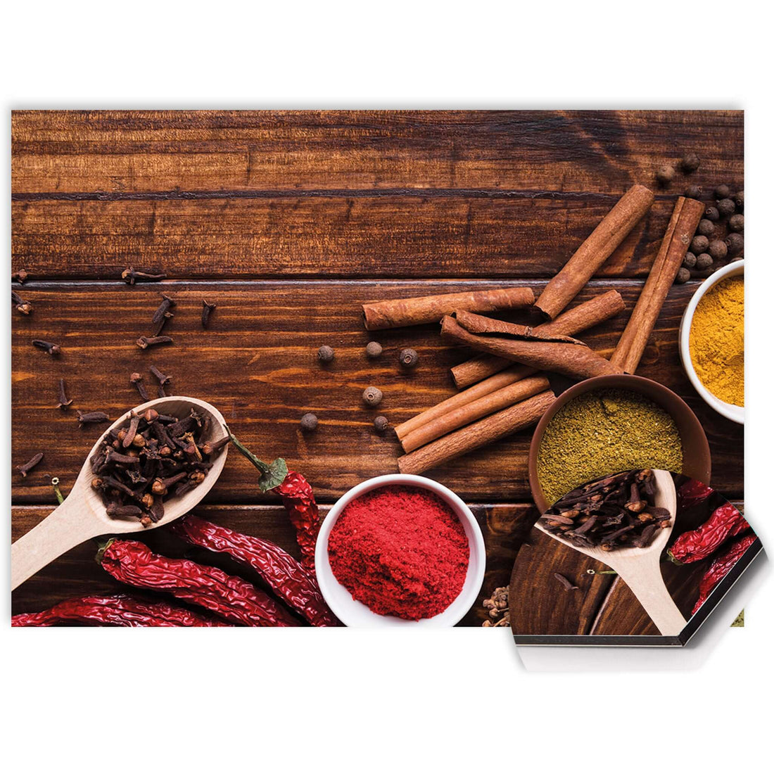 Küchenspritzschutz Warm Spice Harmony mit Gewürzen und Holzuntergrund