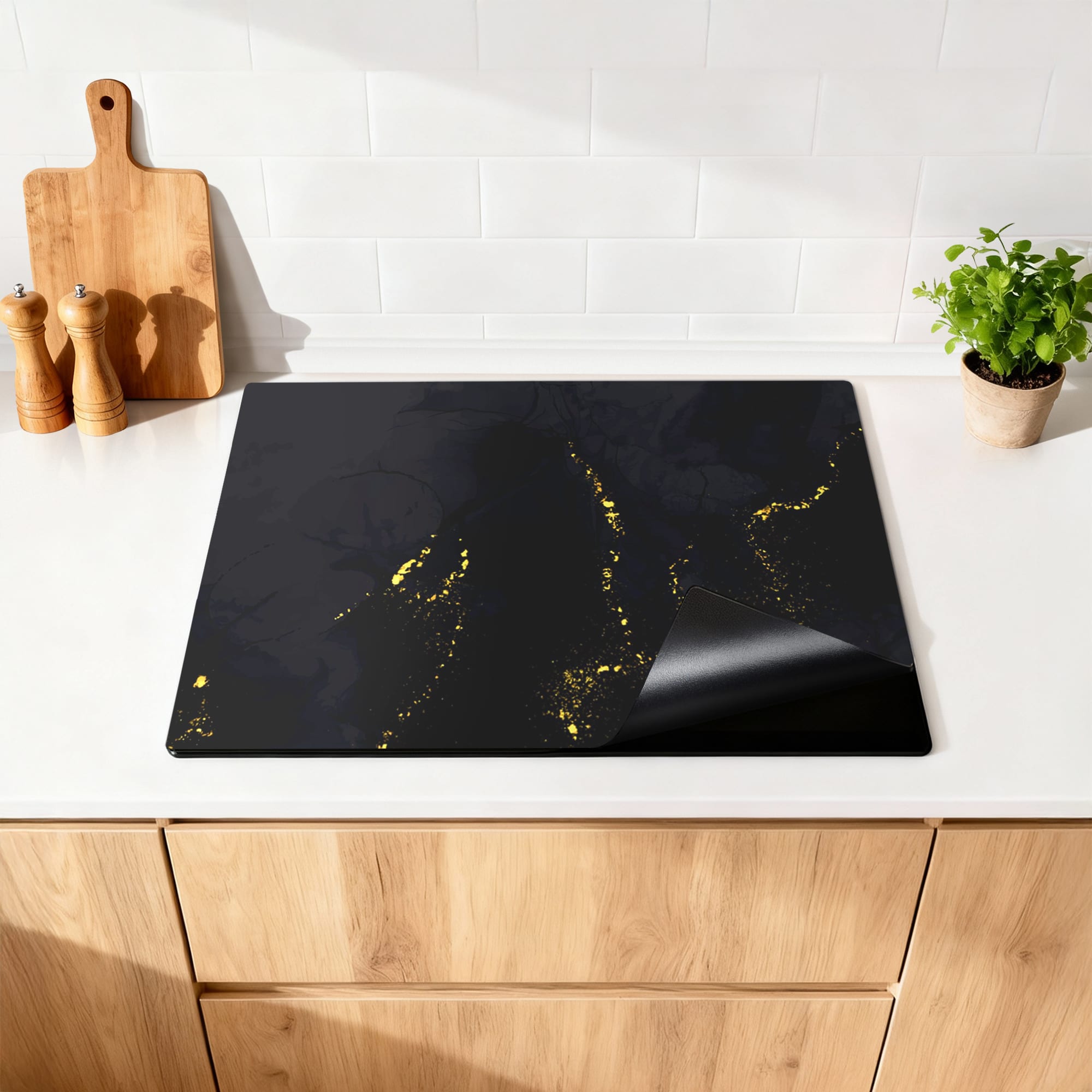 Gilded Marble (IB) inductiebeschermer sfeer keuken — KitchenArt